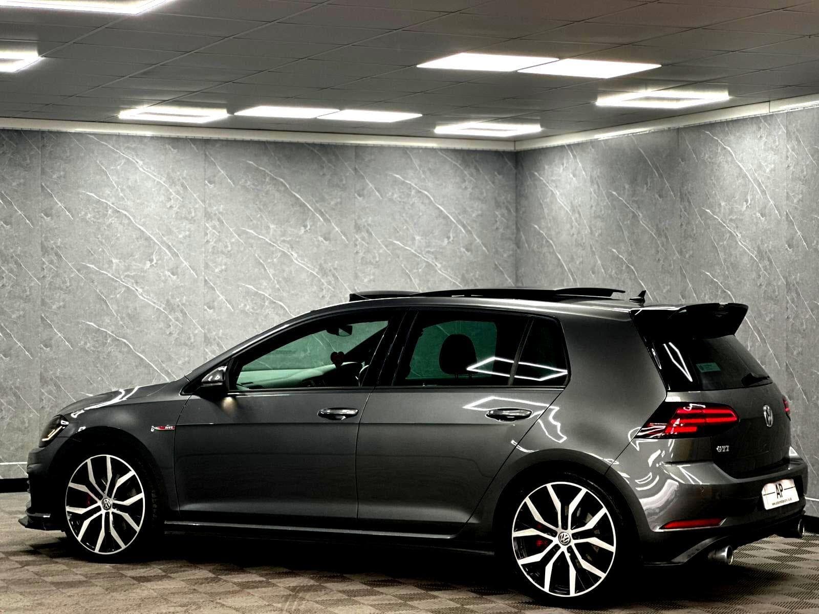 2018 Volkswagen Golf - Thumbnail 27