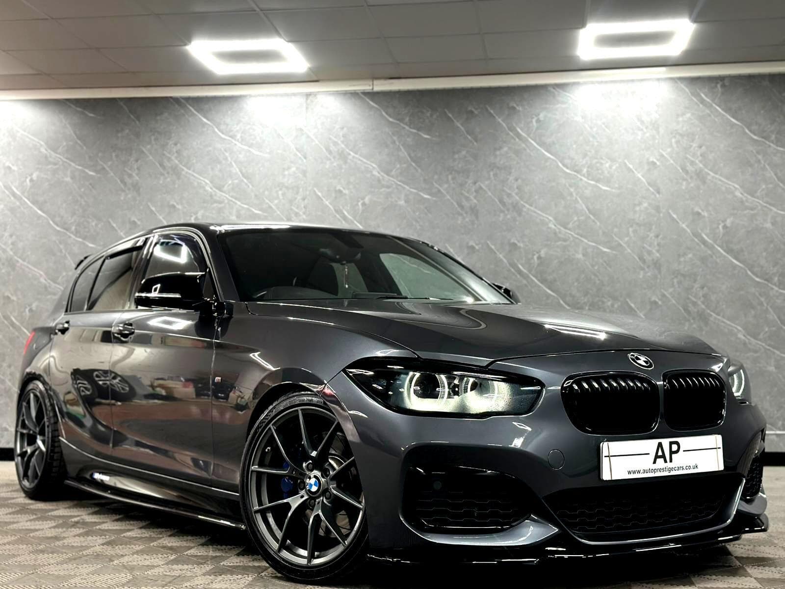 2018 BMW 1 Series - Thumbnail 22