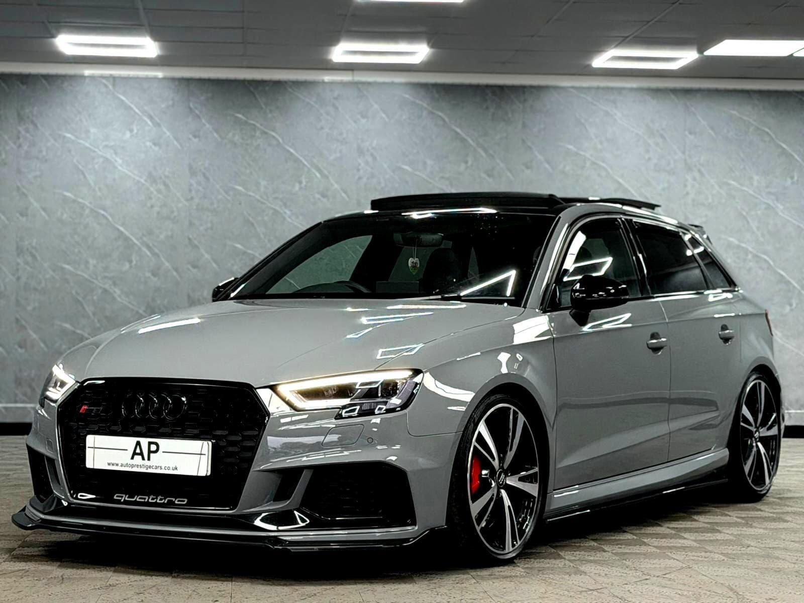2020 Audi RS3 - Thumbnail 15