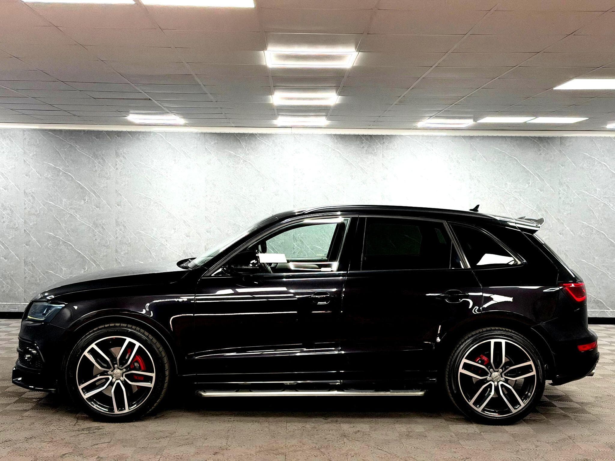 2016 Audi SQ5 - Thumbnail 25
