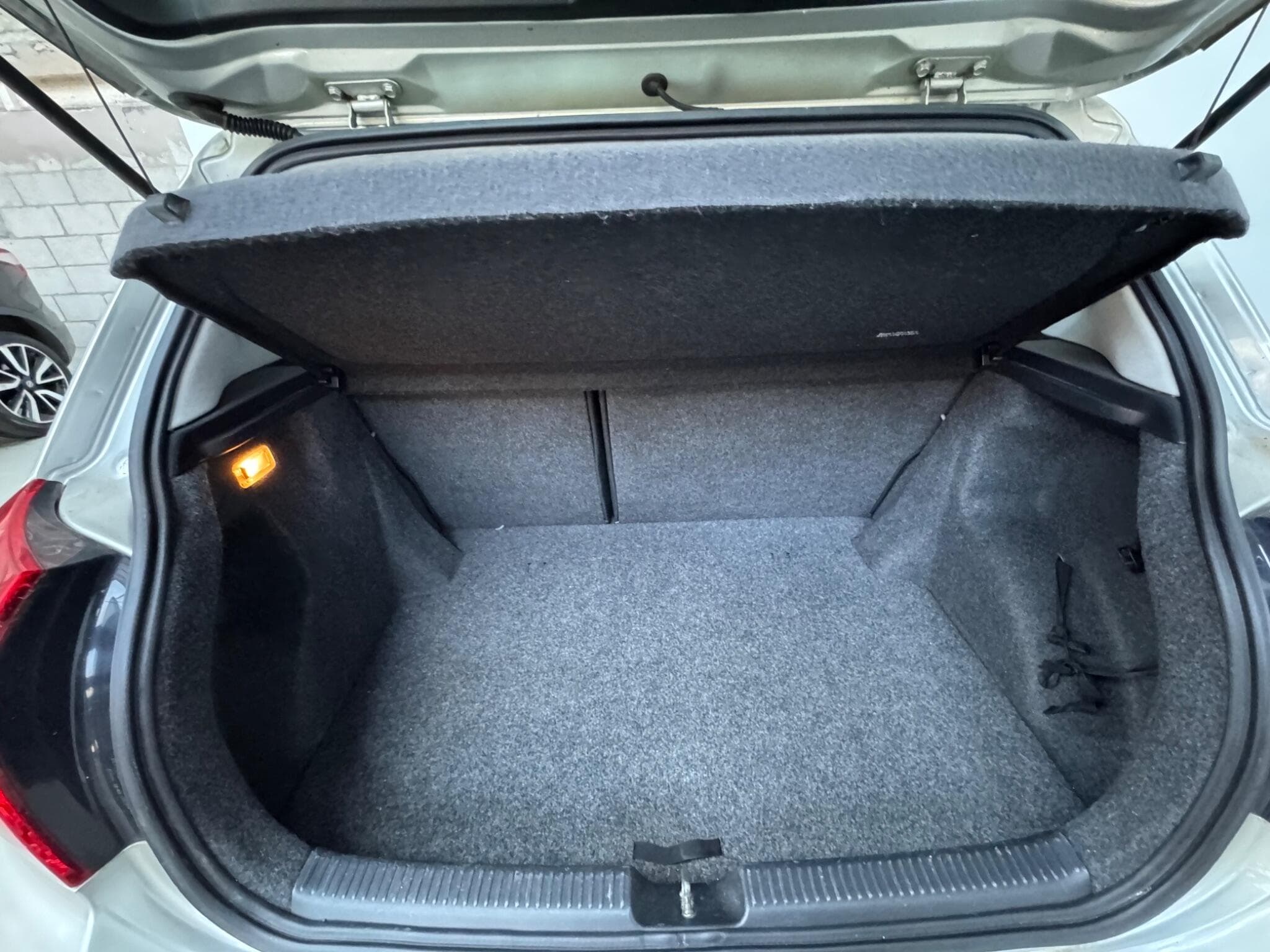 2006 Toyota Corolla - Thumbnail 17