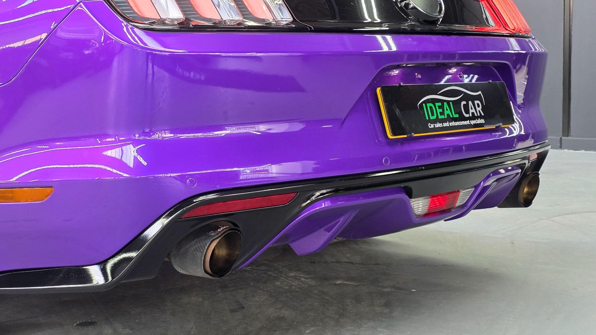 2018 Ford Mustang - Thumbnail 33