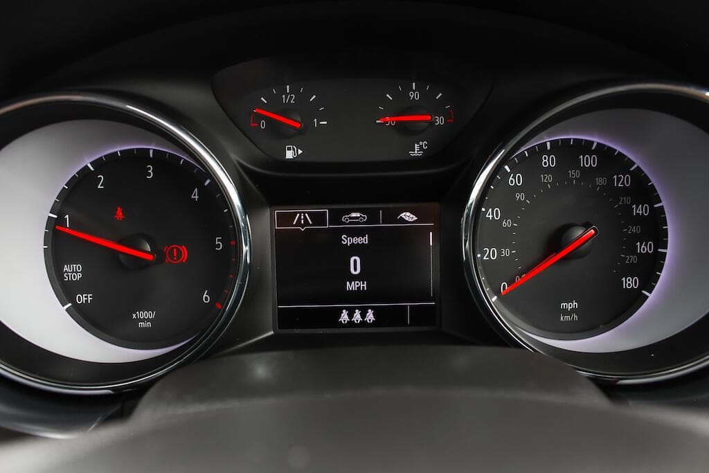 2020 Vauxhall Astra - Thumbnail 40
