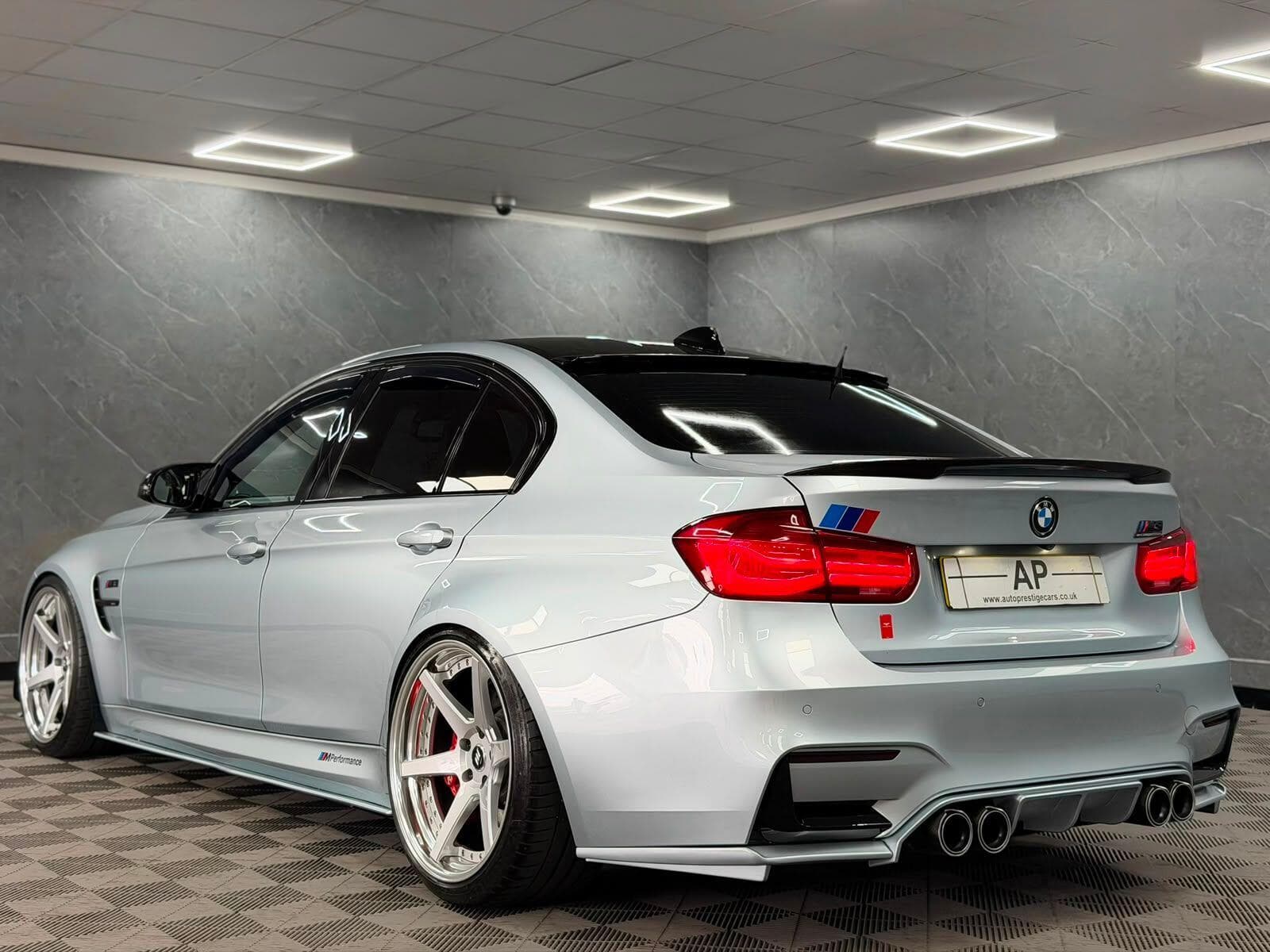 2016 BMW M3 - Thumbnail 32