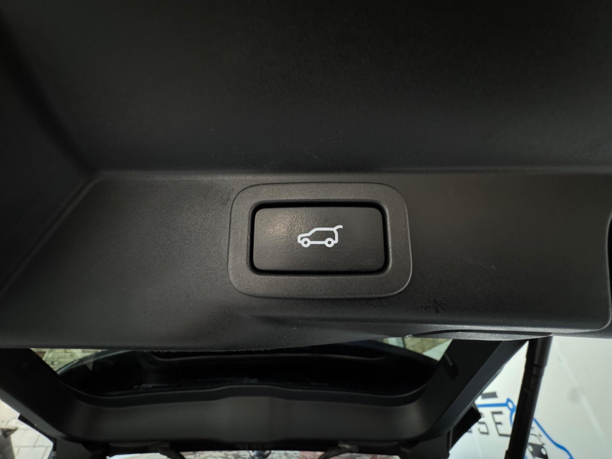 2016 Land Rover Range Rover Sport - Thumbnail 39