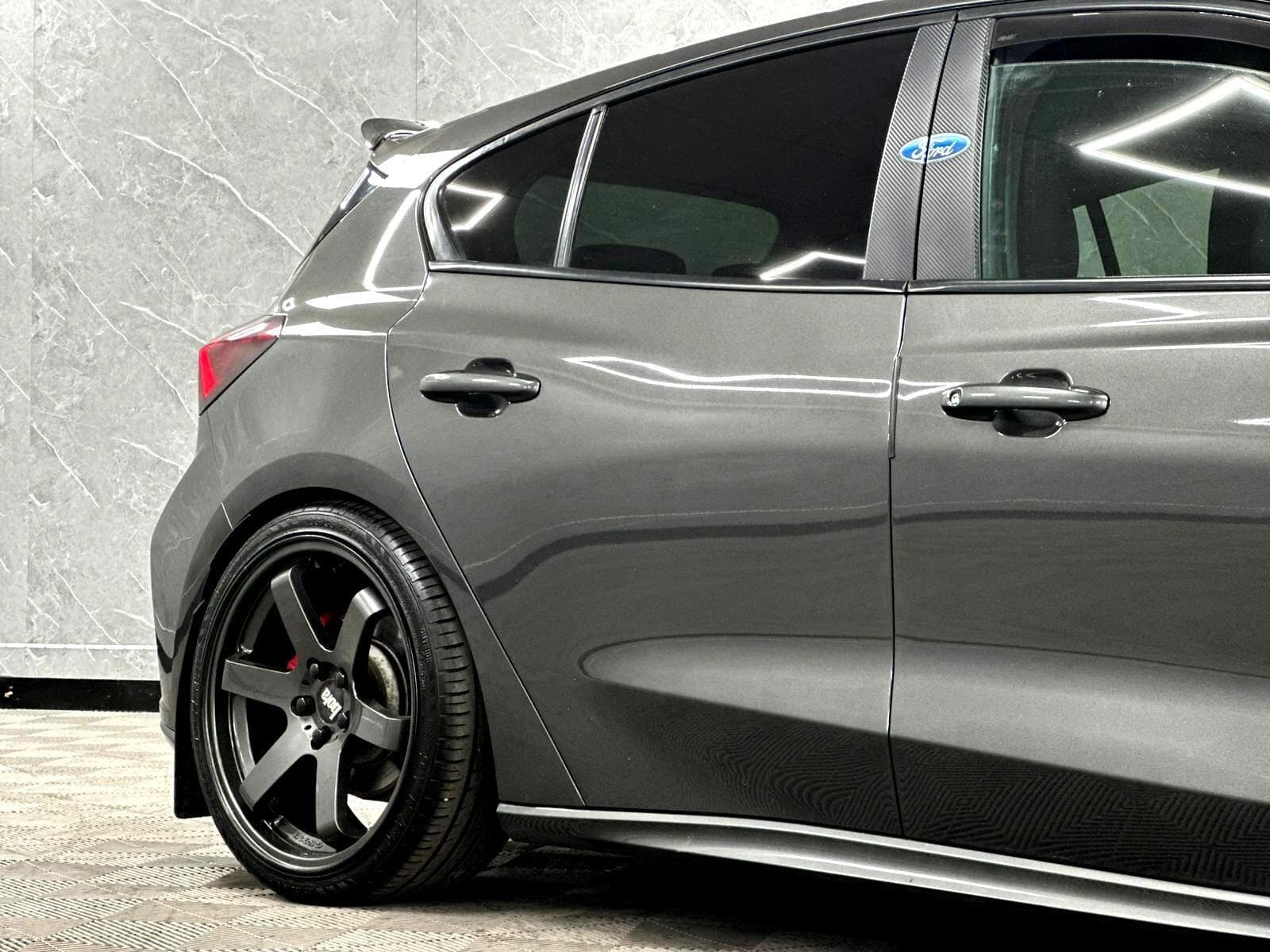 2020 Ford Focus - Thumbnail 53