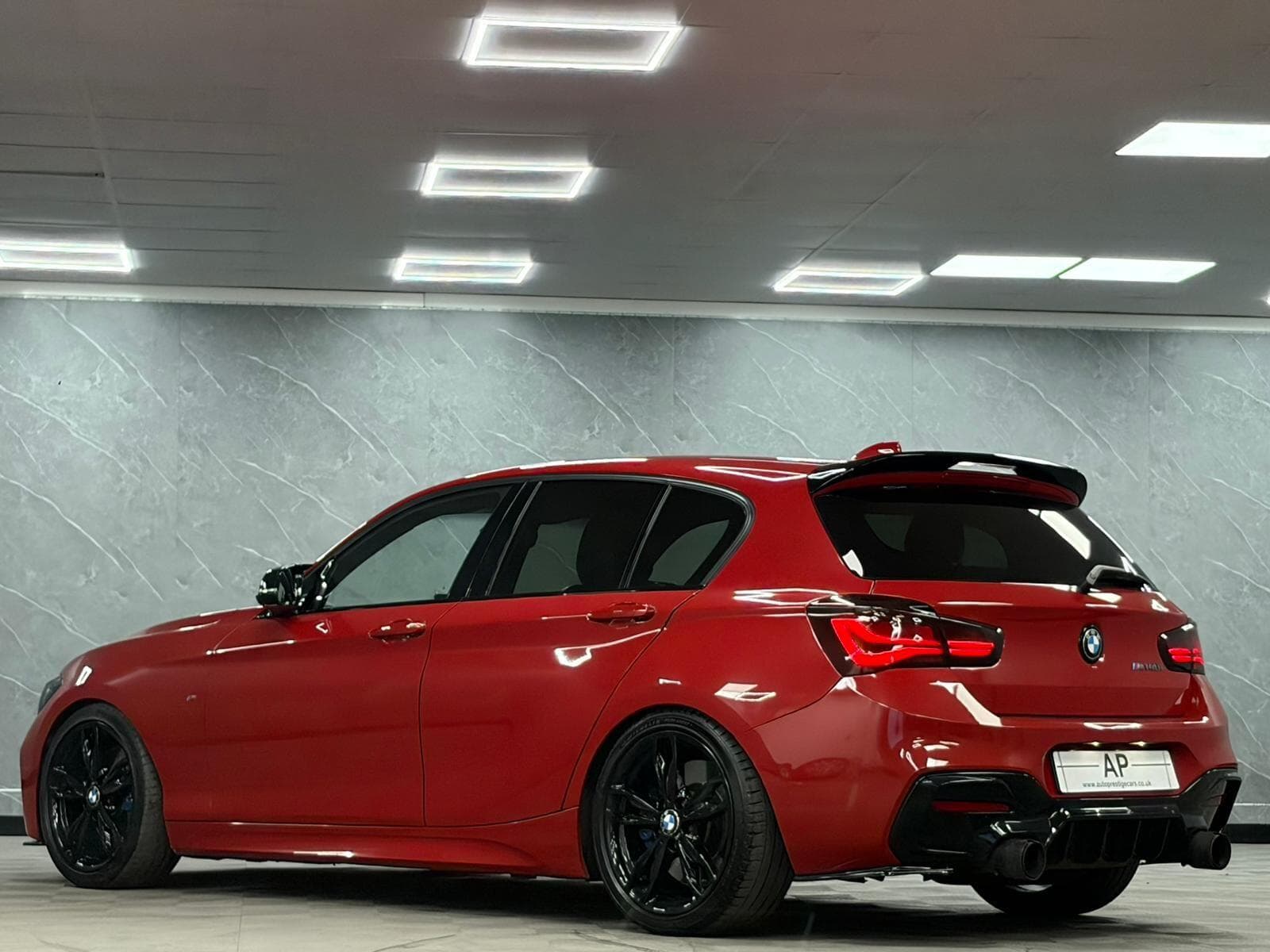 2018 BMW 1 Series - Thumbnail 23