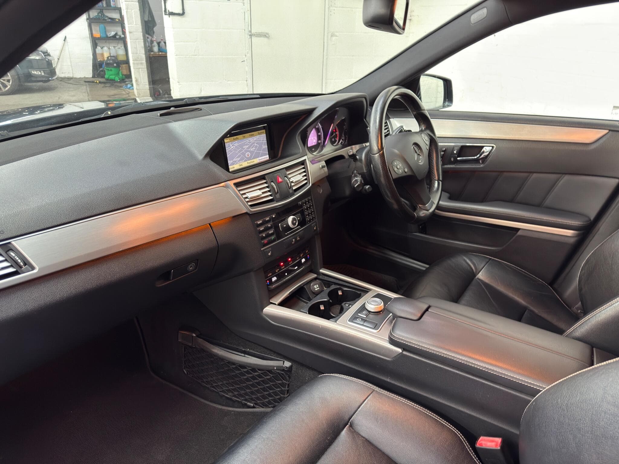 2010 Mercedes-Benz E Class - Thumbnail 17