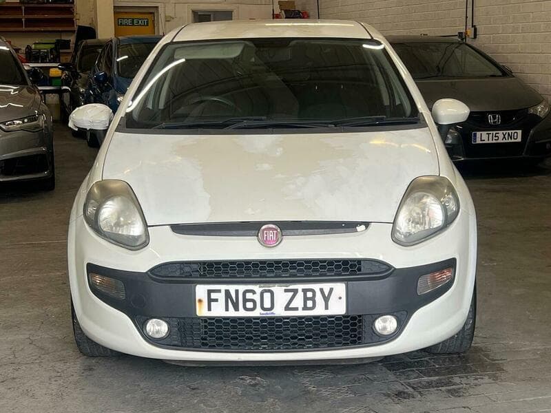 2010 Fiat Punto Evo - Thumbnail 6