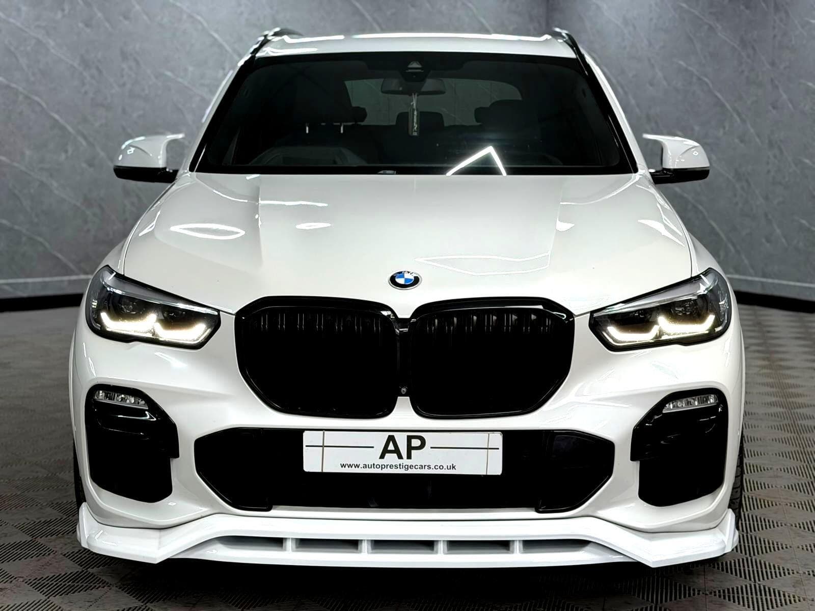 2019 BMW X5 - Thumbnail 18