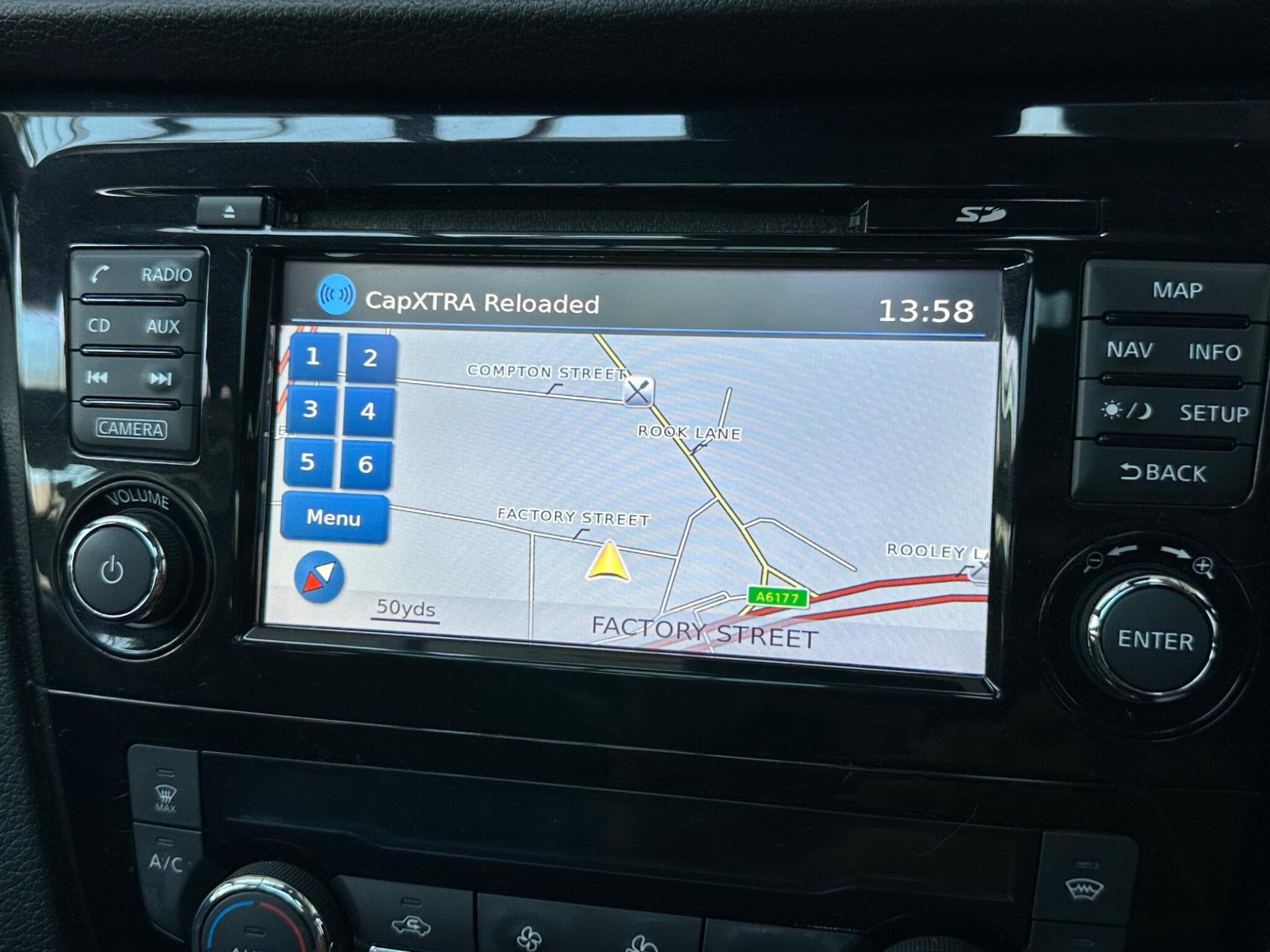 2017 Nissan Qashqai - Thumbnail 13