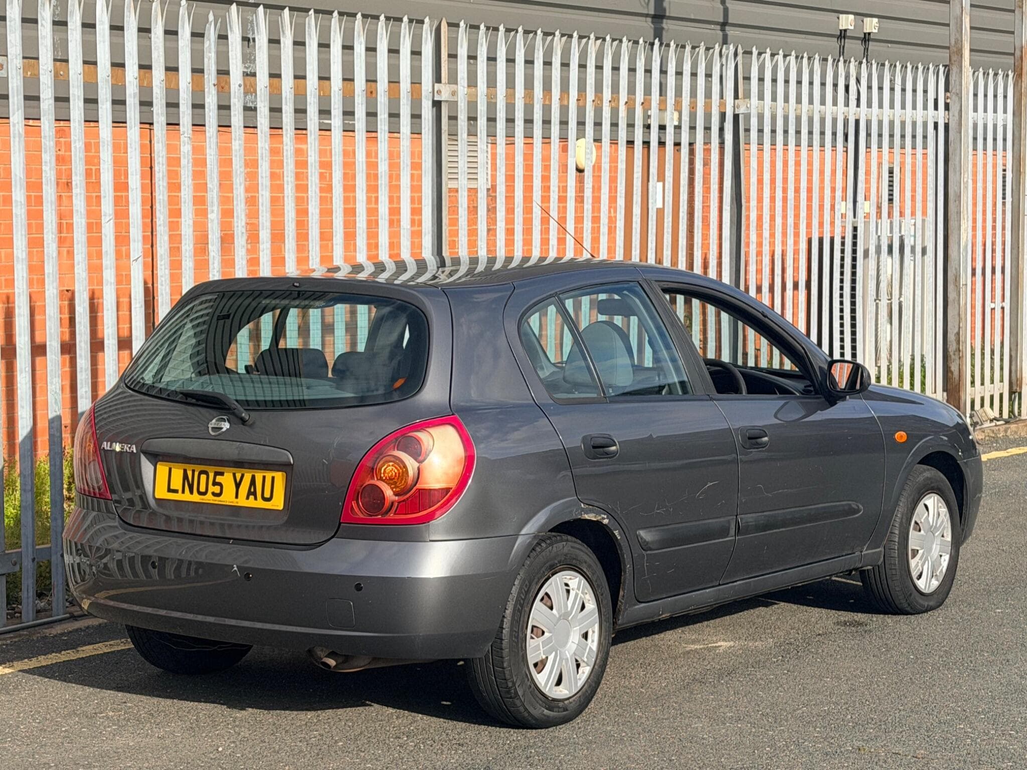 2005 Nissan Almera - Image 3