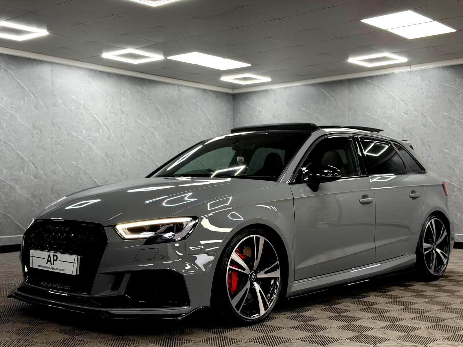 2020 Audi RS3 - Thumbnail 25