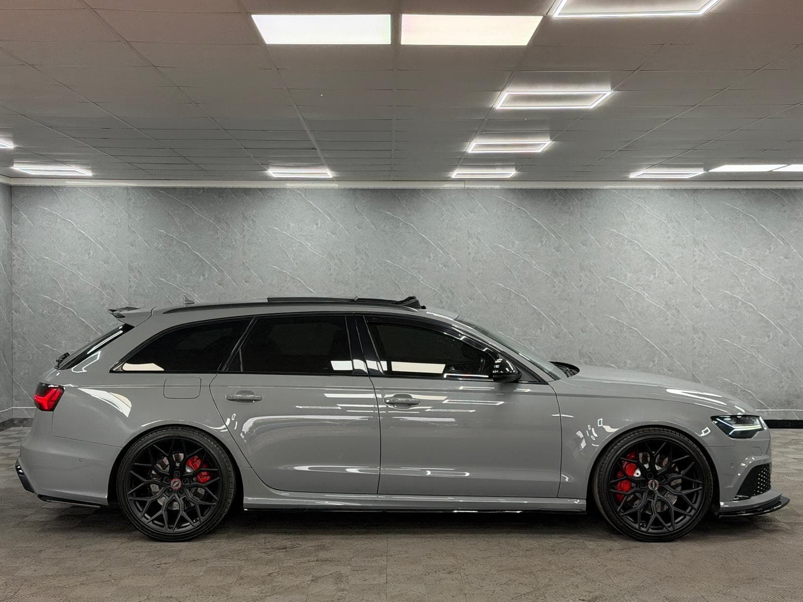 2016 Audi RS6 Avant - Thumbnail 49
