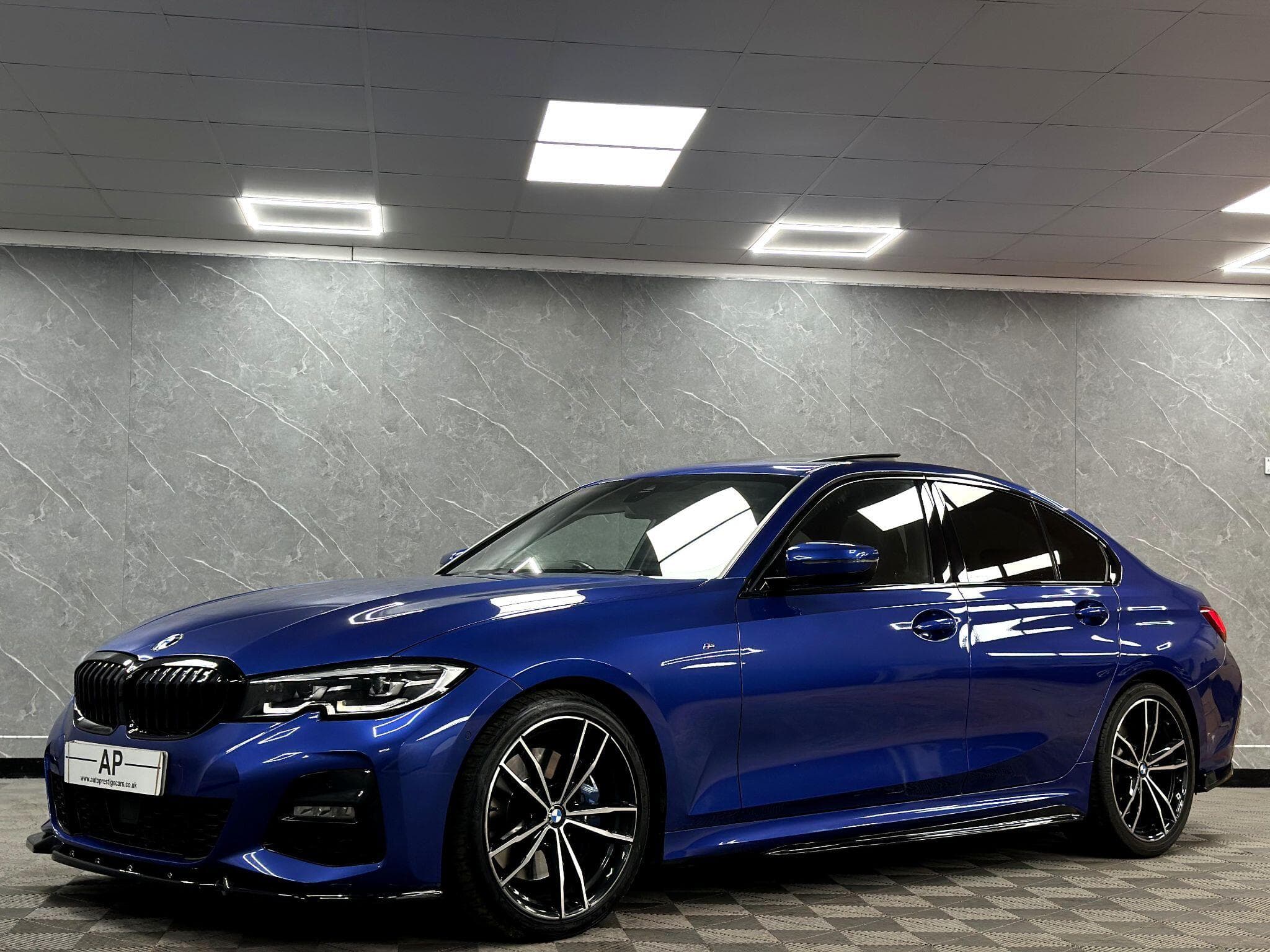2019 BMW 3 Series - Thumbnail 9
