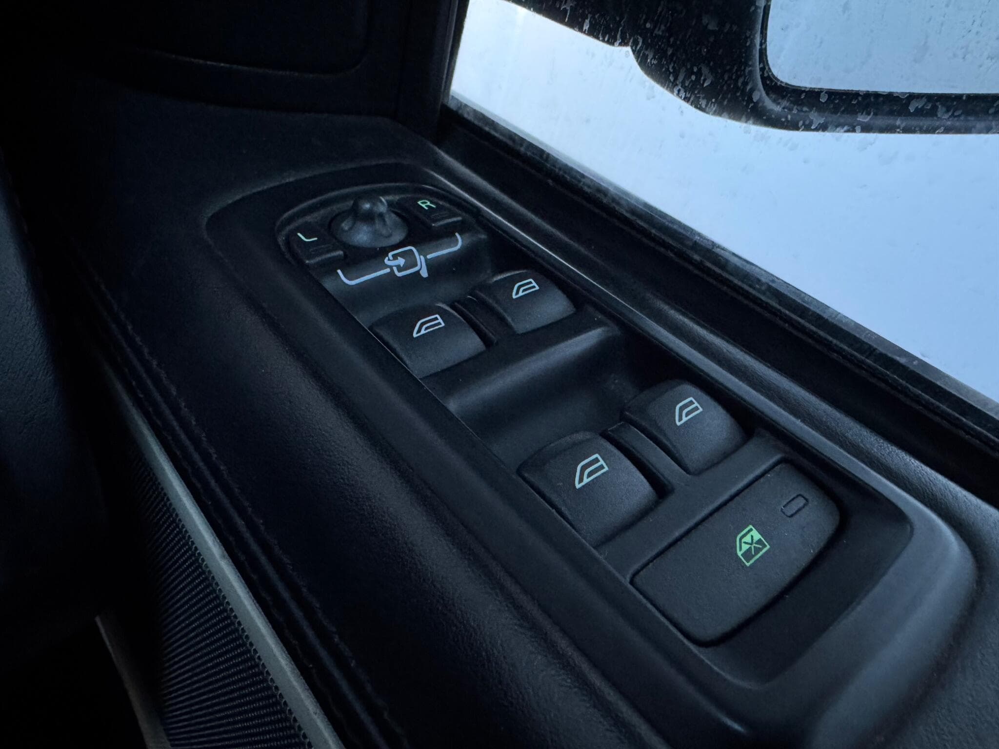2009 Land Rover Range Rover Sport - Thumbnail 17