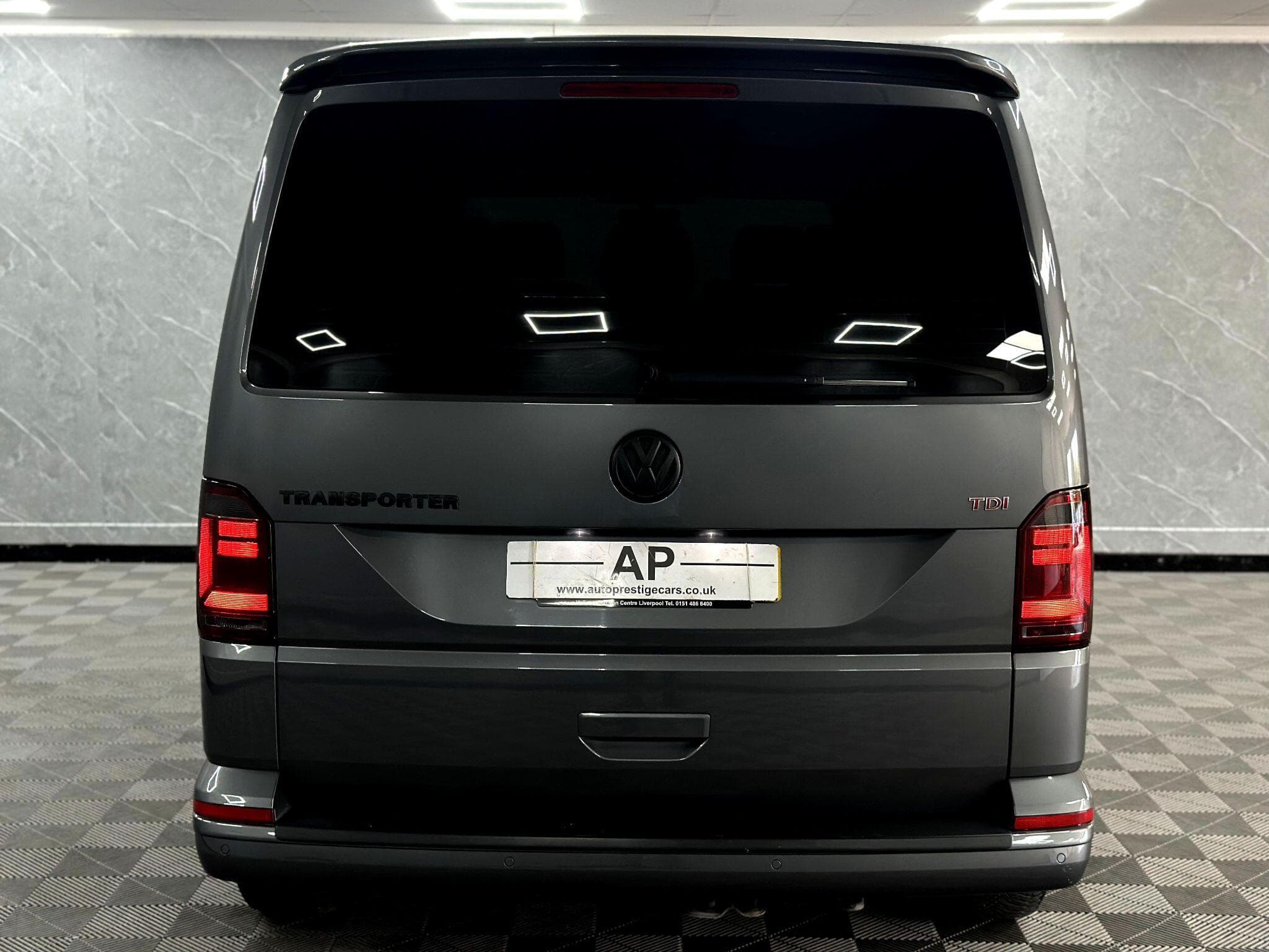 2018 Volkswagen Transporter - Thumbnail 19