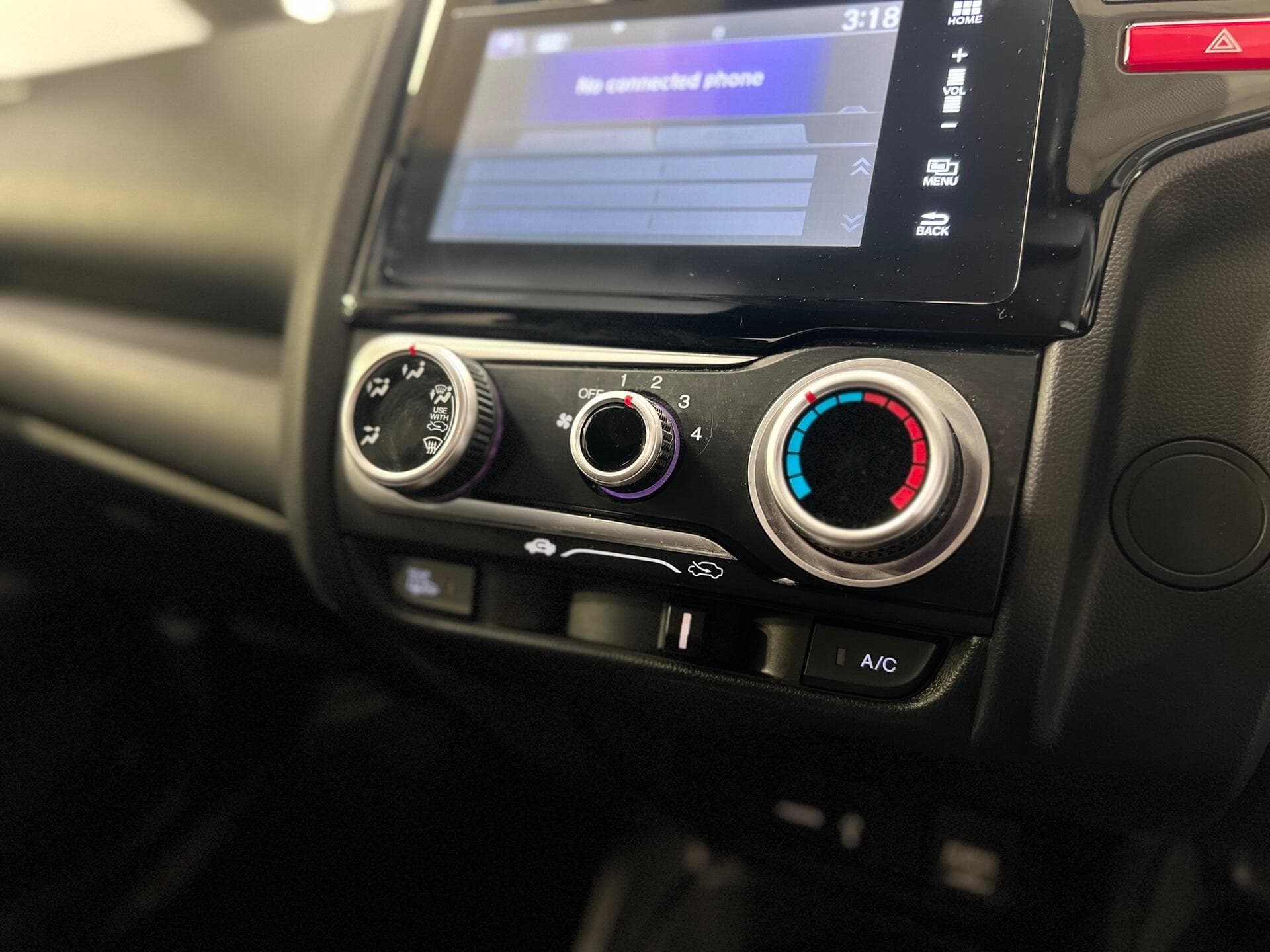 2016 Honda Jazz - Thumbnail 36