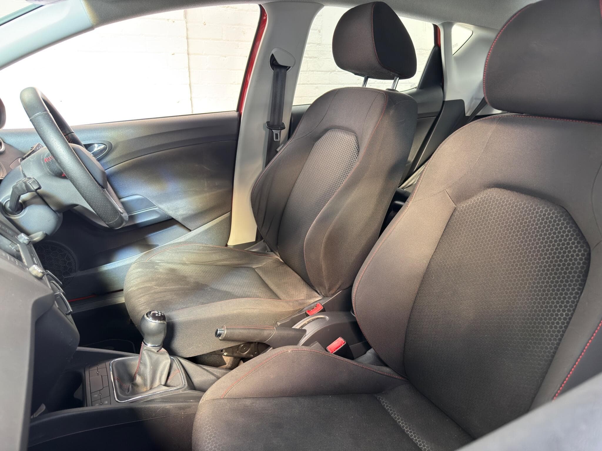 2015 SEAT Ibiza - Thumbnail 11
