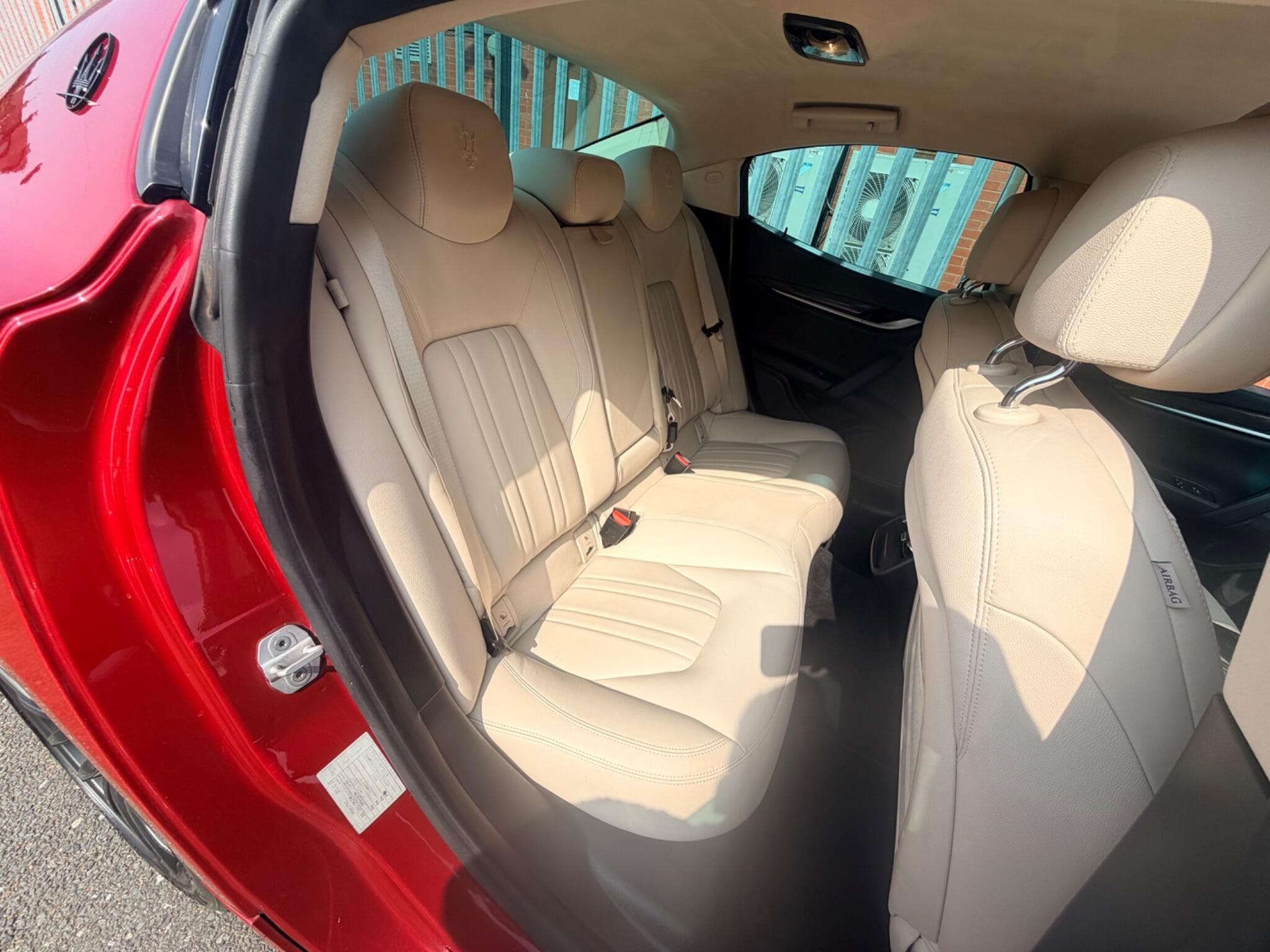 2014 Maserati Ghibli - Thumbnail 7