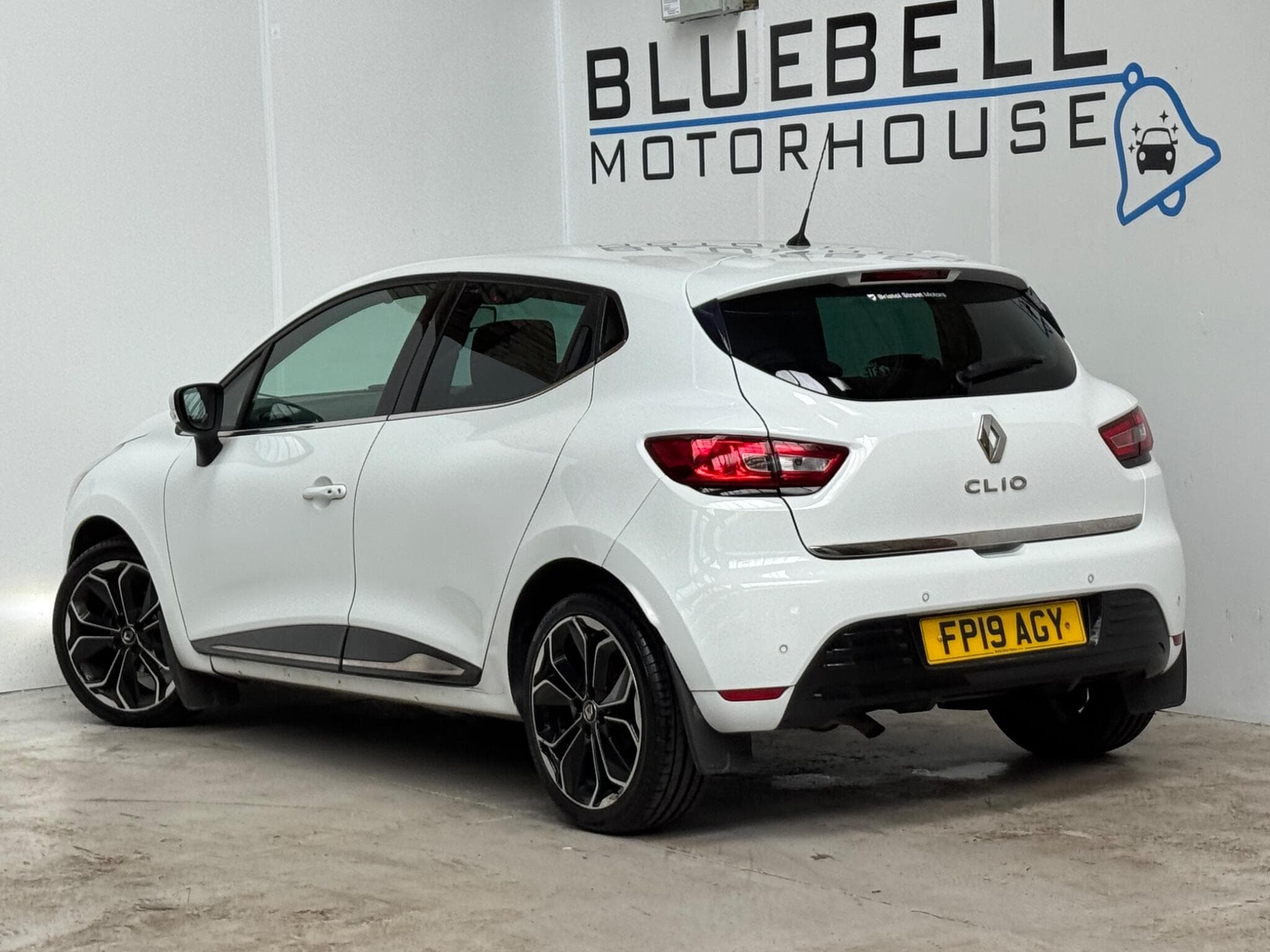 2019 Renault Clio - Thumbnail 5