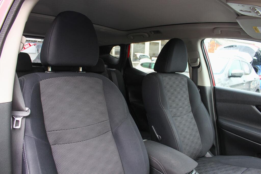 2015 Nissan Qashqai - Thumbnail 15