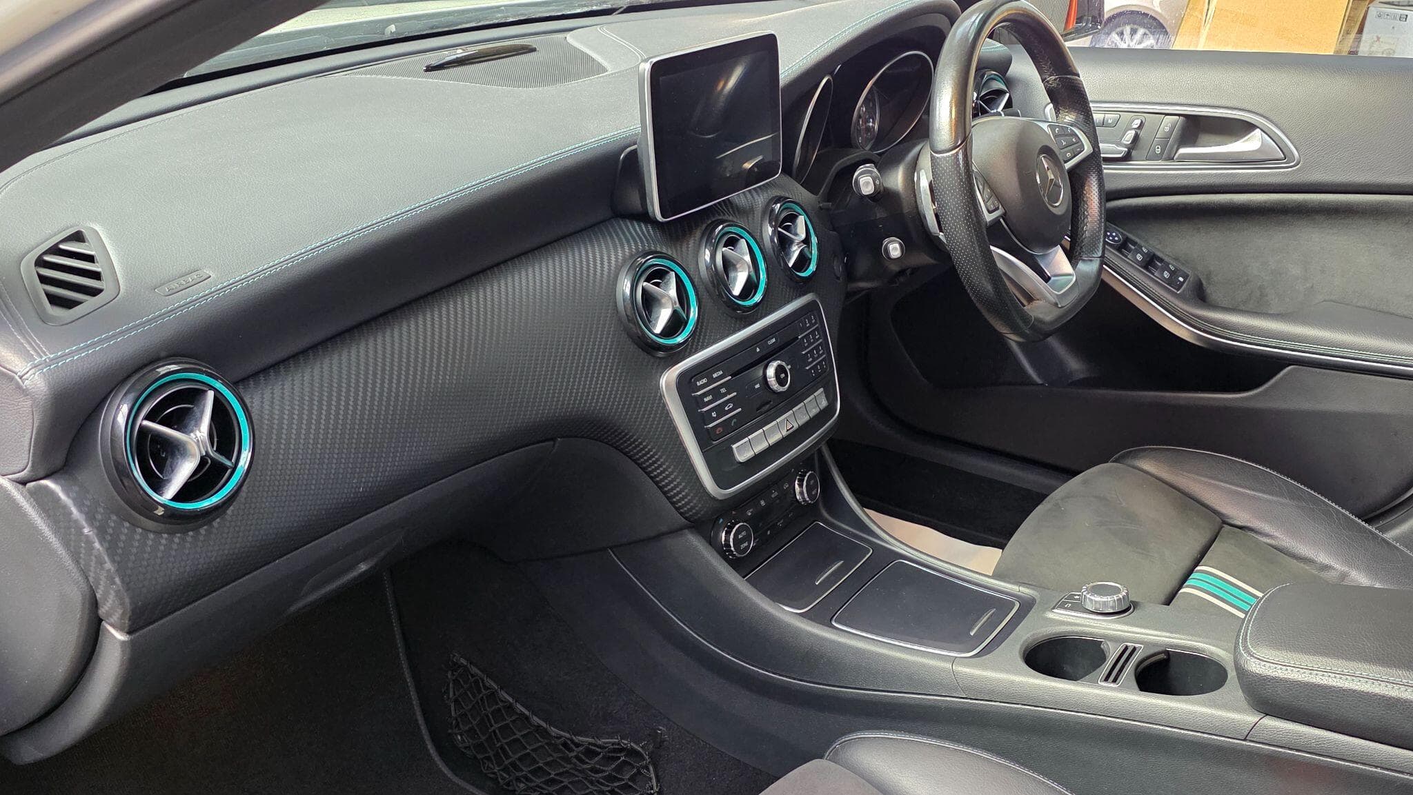 2015 Mercedes-Benz A Class - Thumbnail 16