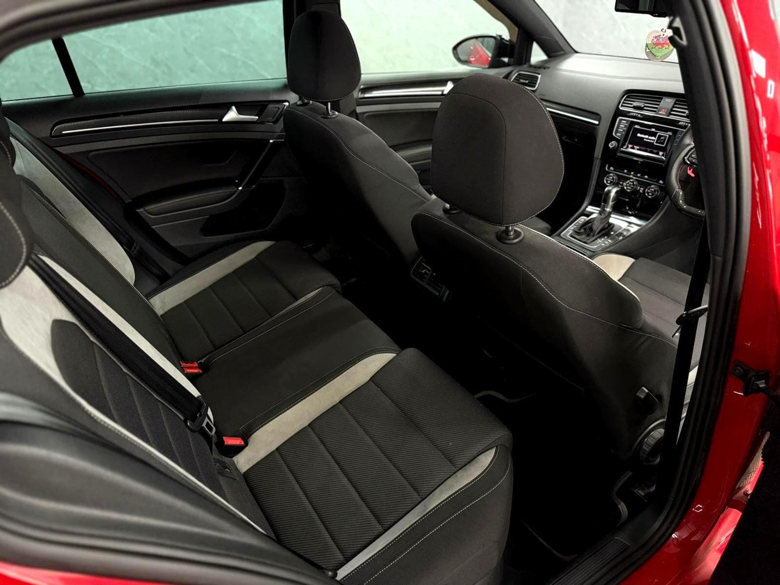 2015 Volkswagen Golf - Thumbnail 48