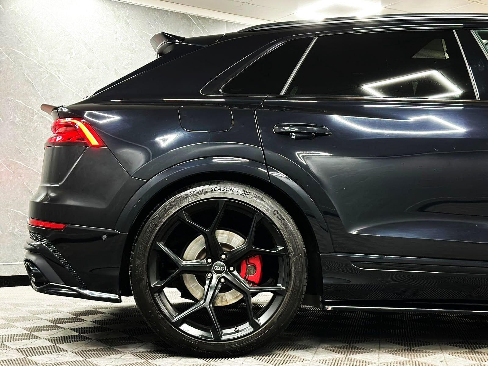 2019 Audi SQ8 - Thumbnail 25