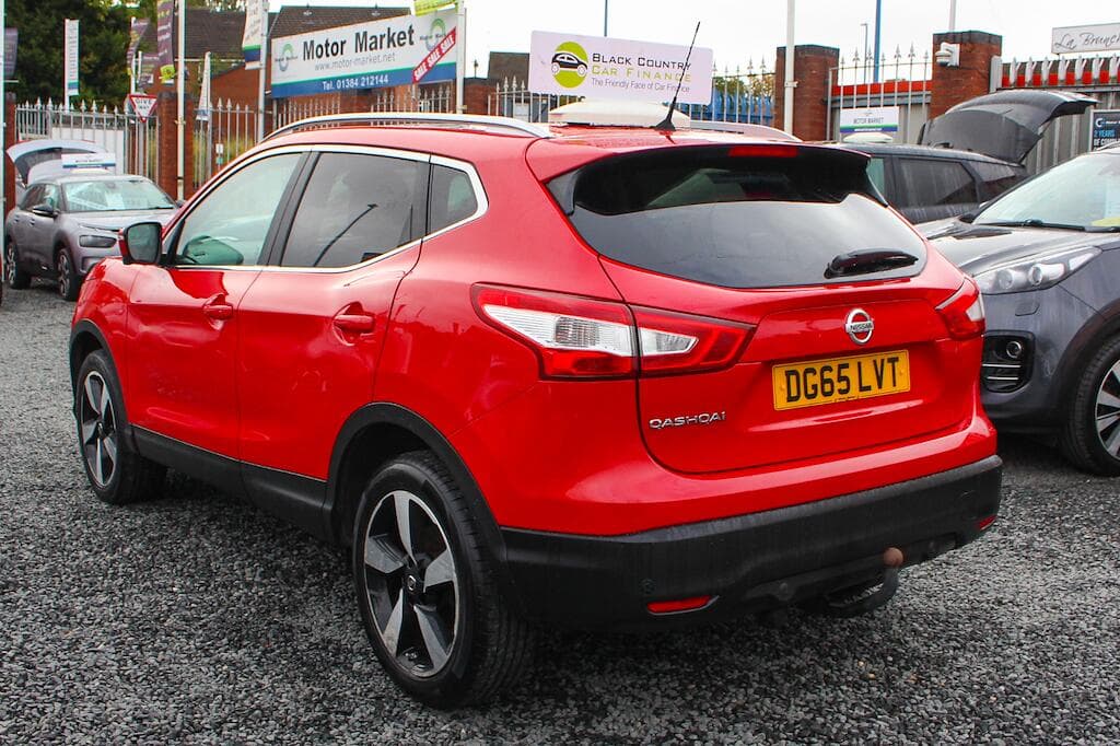 2015 Nissan Qashqai - Thumbnail 6