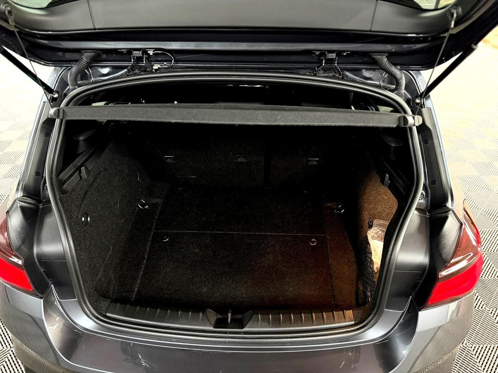 2018 BMW 1 Series - Thumbnail 63