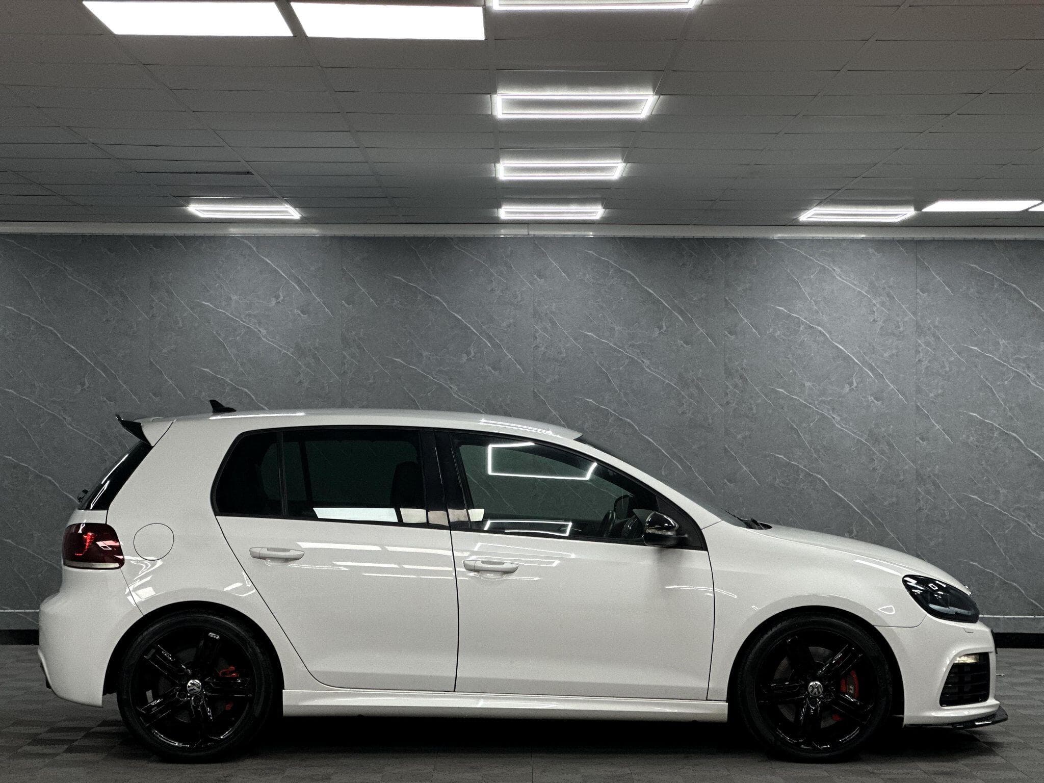 2011 Volkswagen Golf - Thumbnail 12