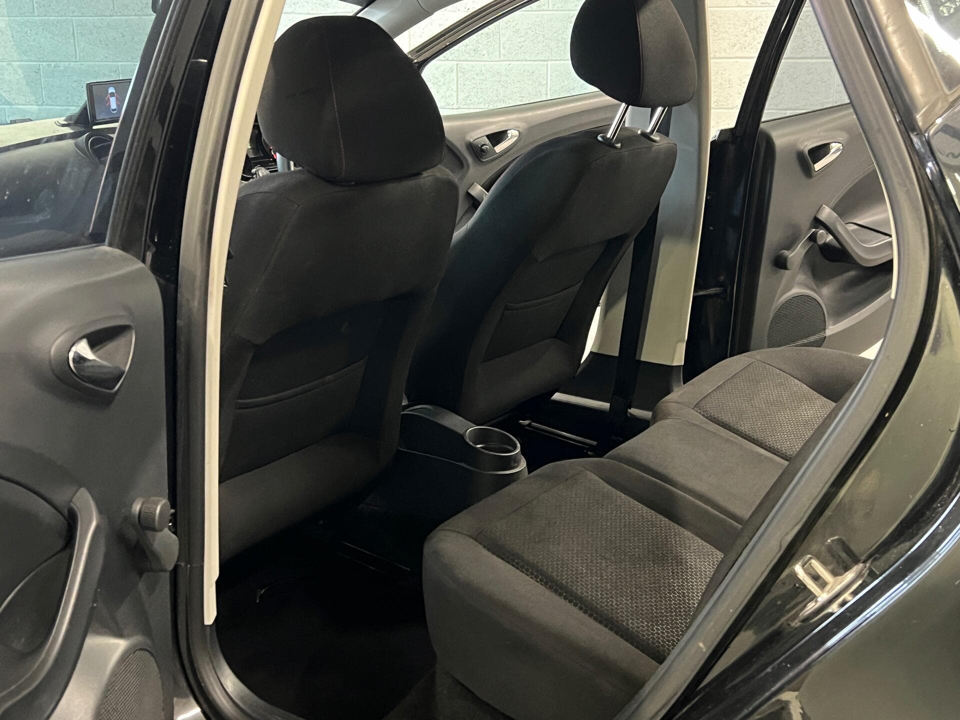 2015 SEAT Ibiza - Thumbnail 25