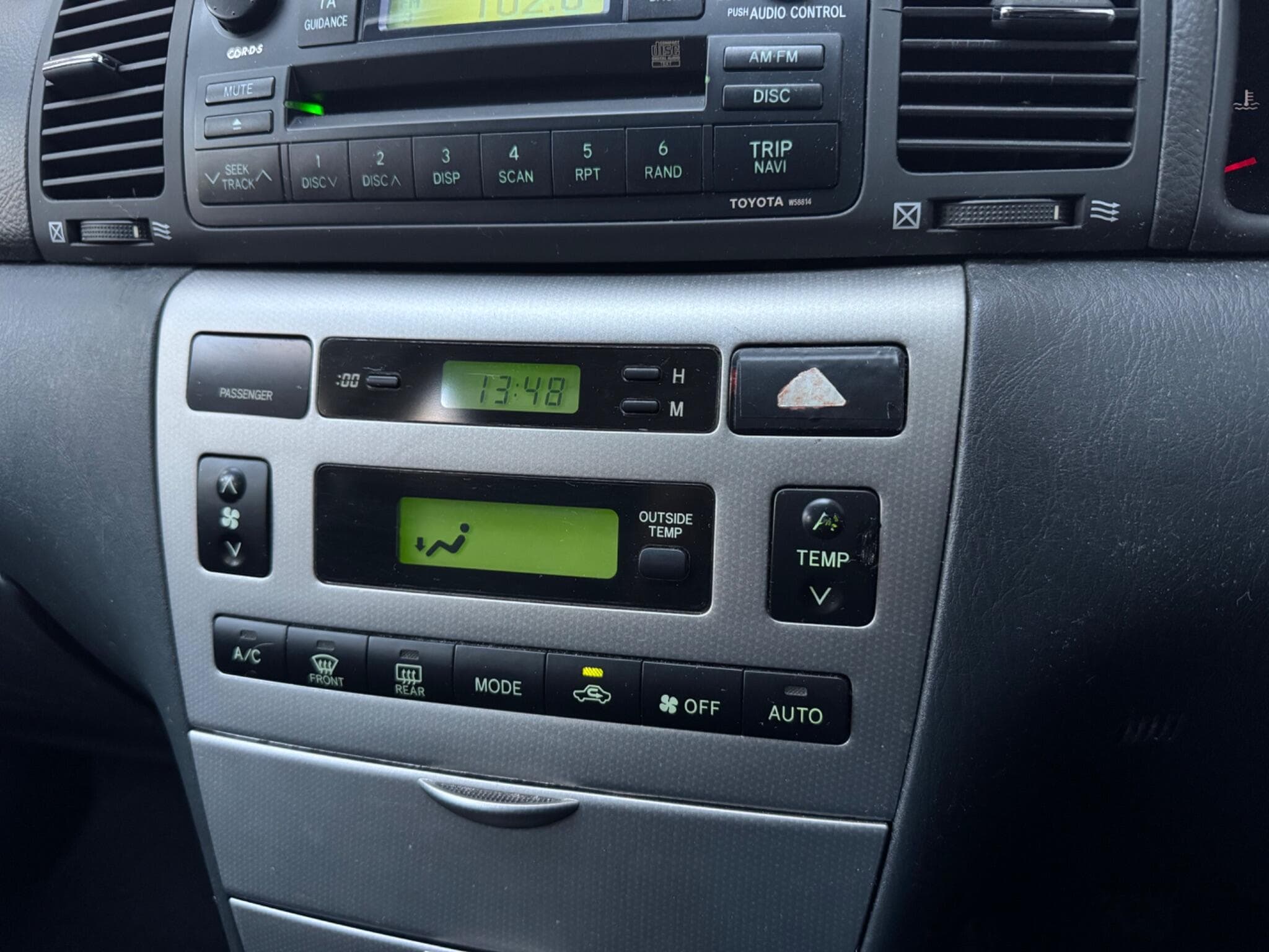 2006 Toyota Corolla - Thumbnail 13