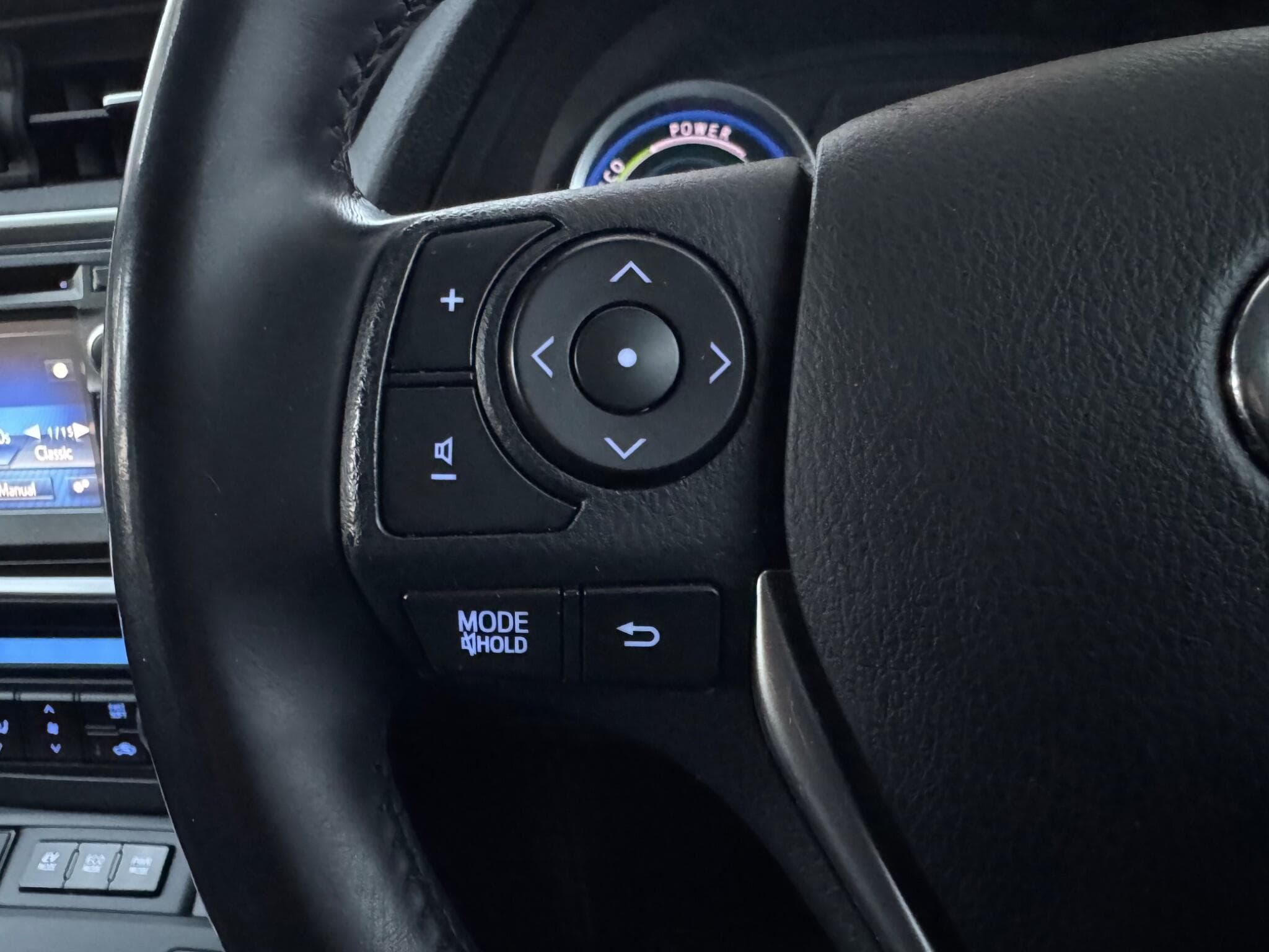2015 Toyota Auris - Thumbnail 23