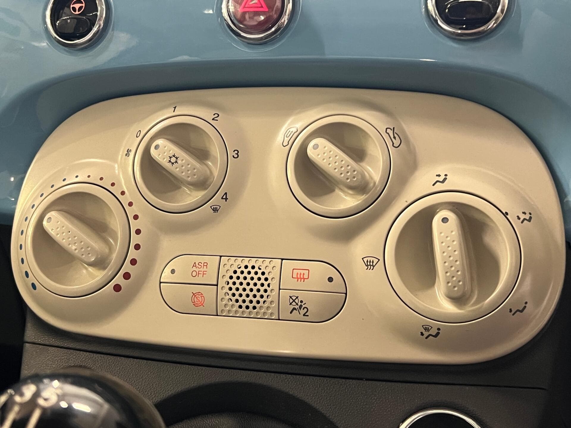 2015 Fiat 500 - Thumbnail 33