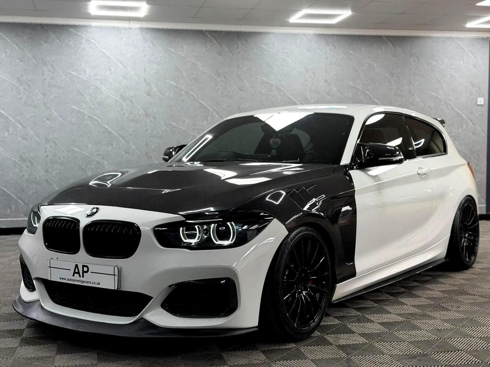 2019 BMW 1 Series - Thumbnail 8