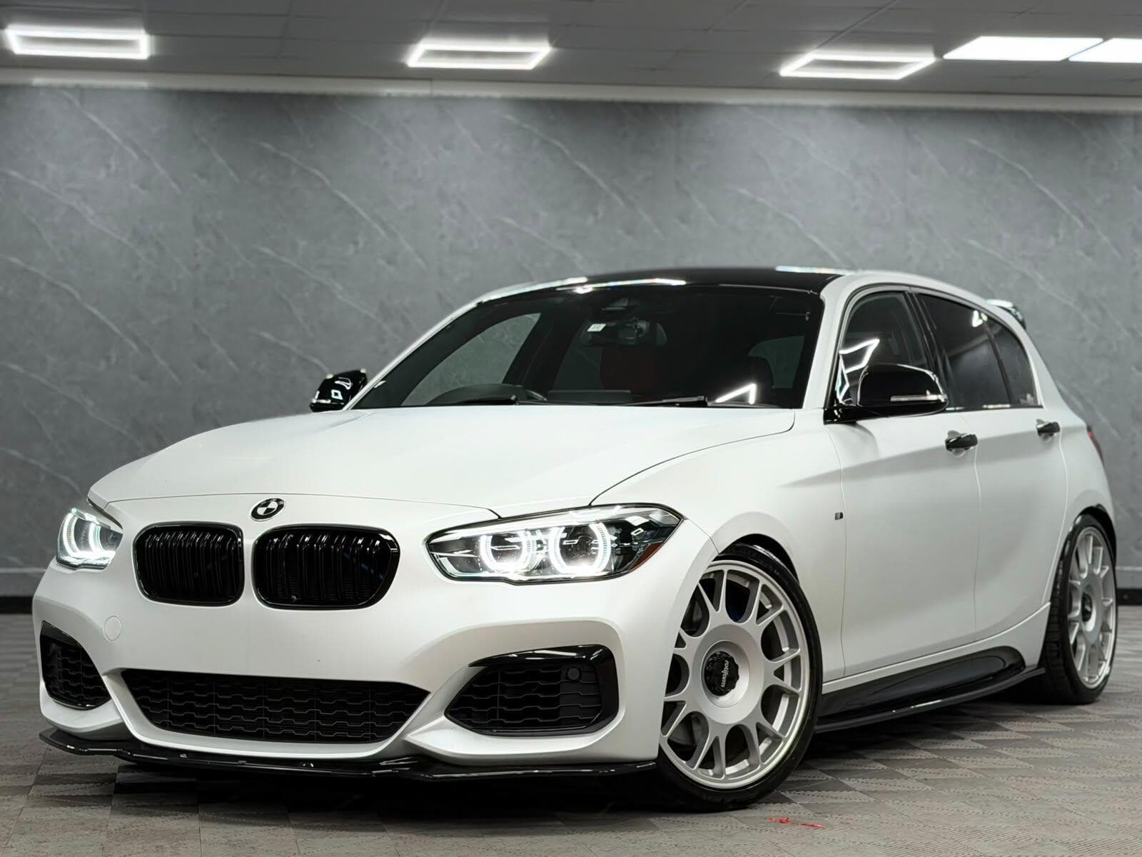 2017 BMW 1 Series - Image 4