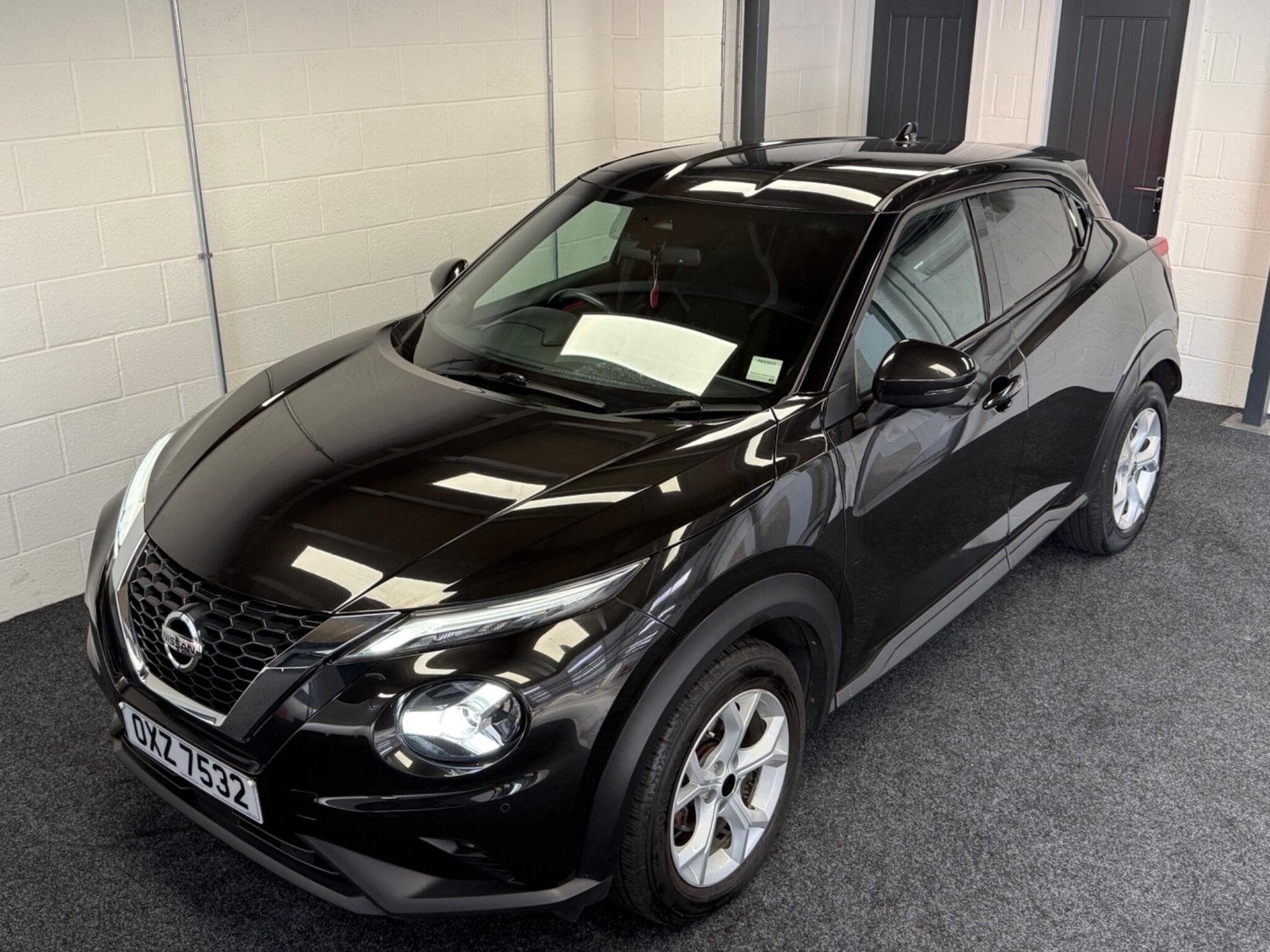 2020 Nissan Juke - Thumbnail 3