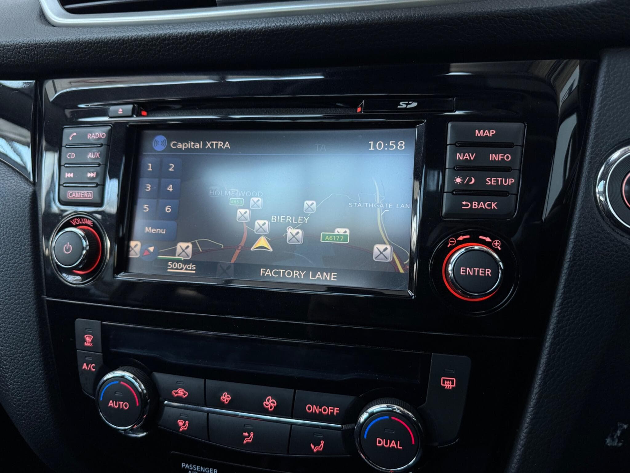 2015 Nissan Qashqai - Thumbnail 15