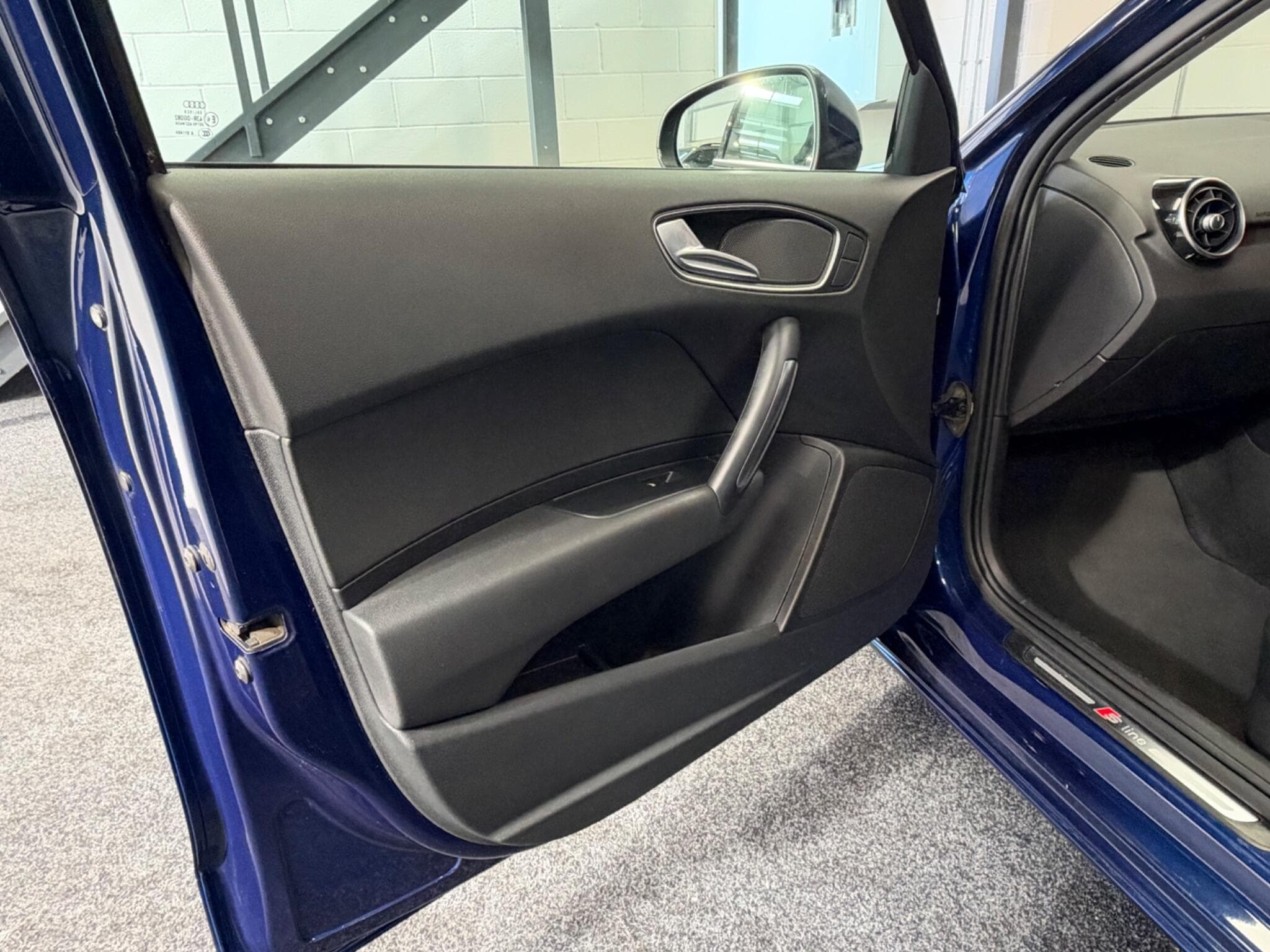 2014 Audi A1 - Thumbnail 23