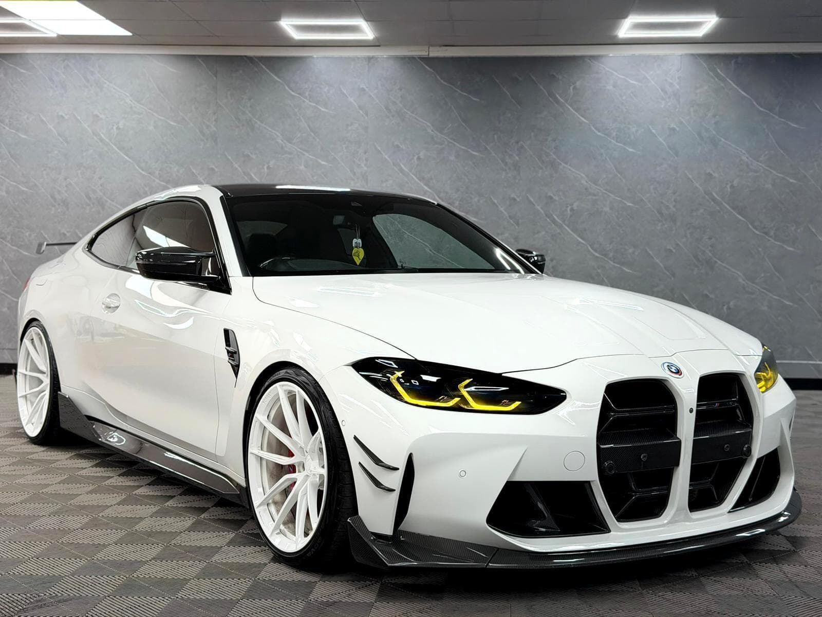 2021 BMW M4 - Thumbnail 4