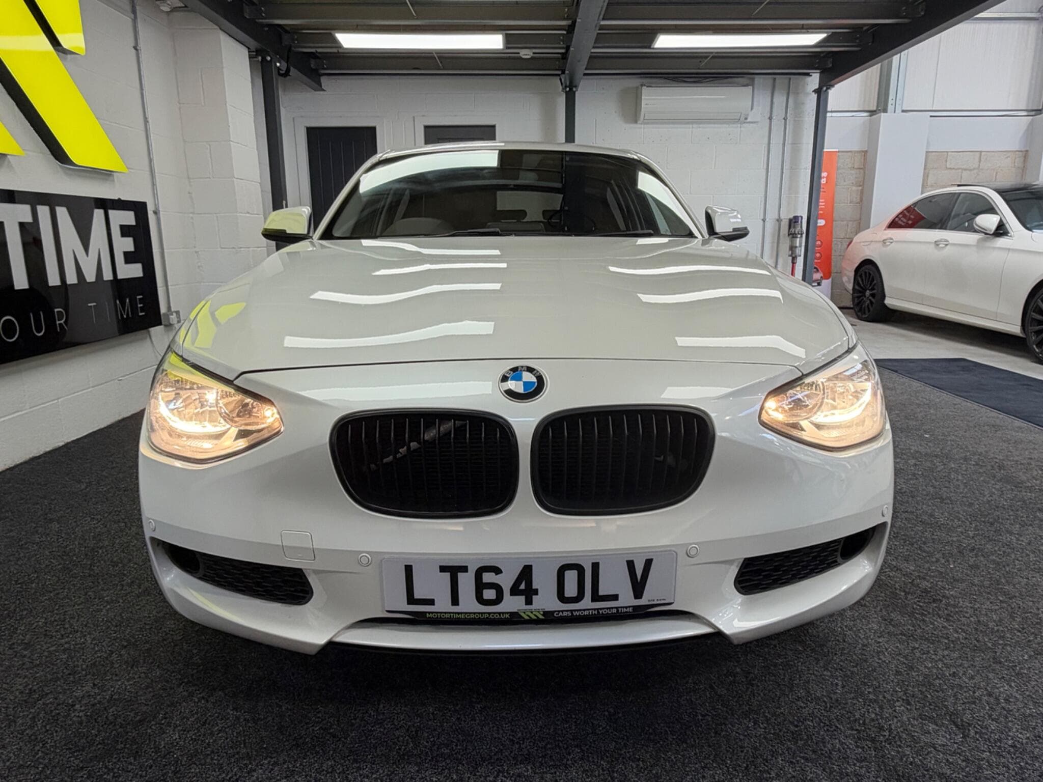 2014 BMW 1 Series - Thumbnail 3