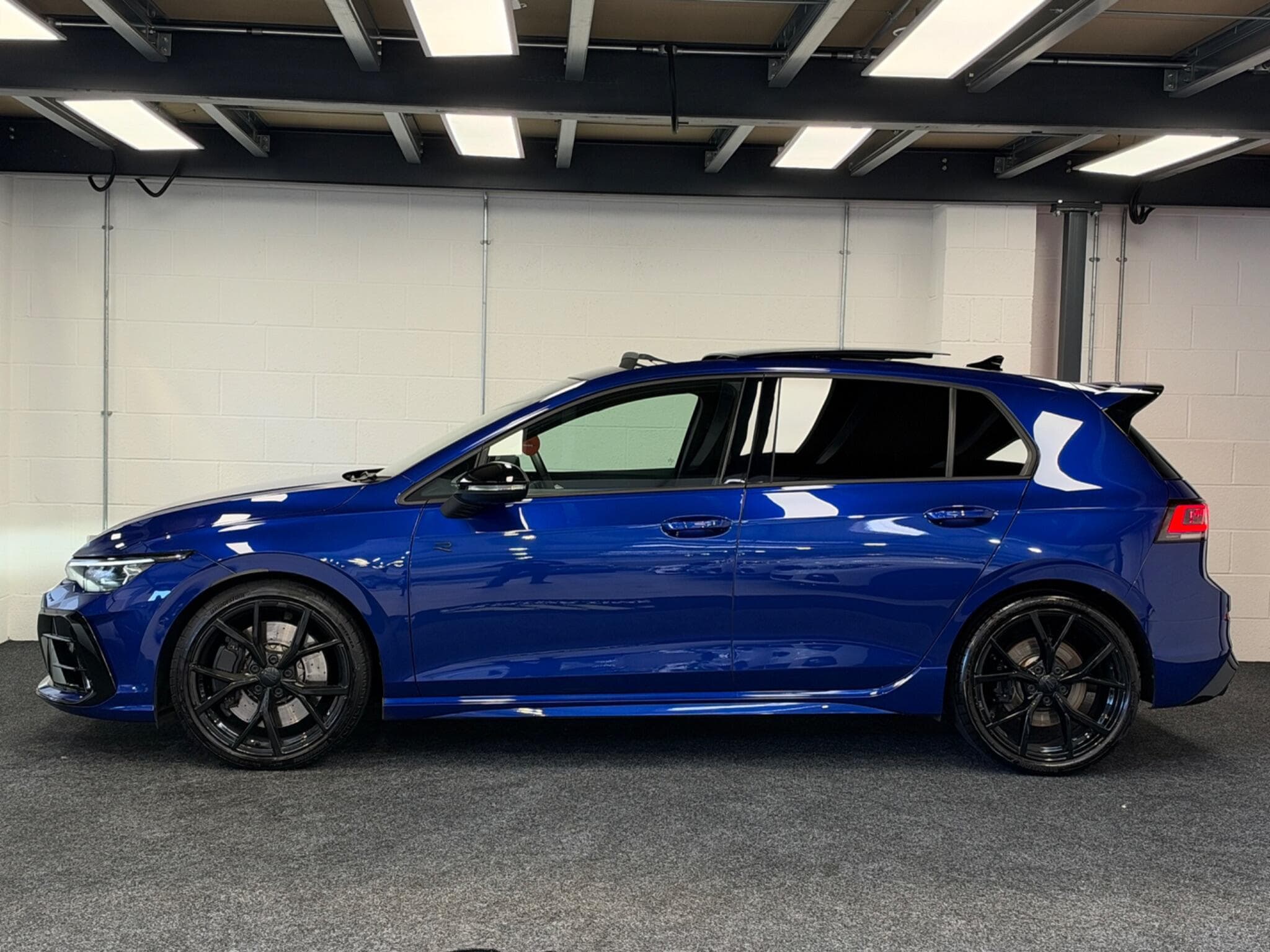 2026 Volkswagen Golf - Thumbnail 7