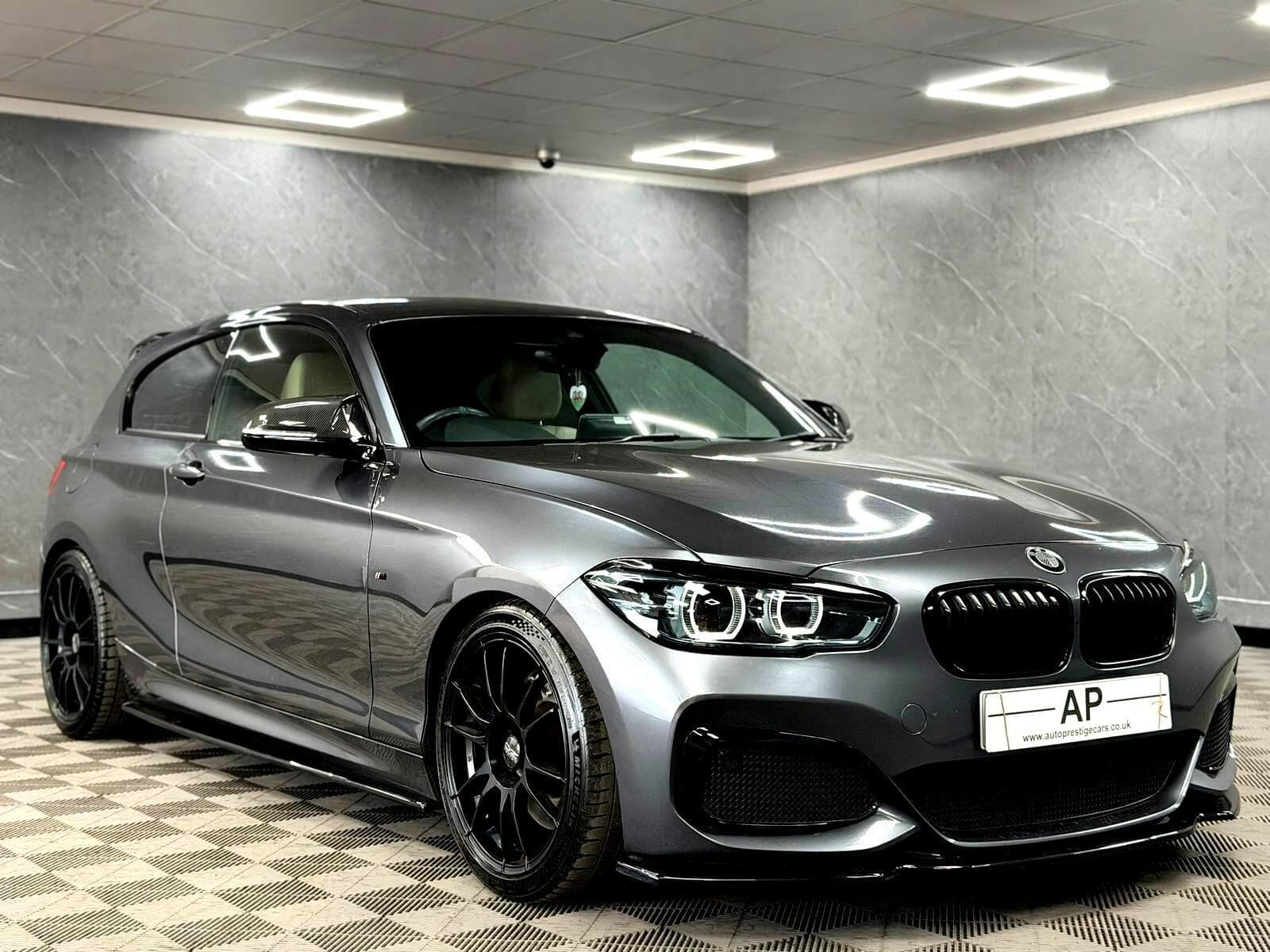 2017 BMW 1 Series - Thumbnail 29