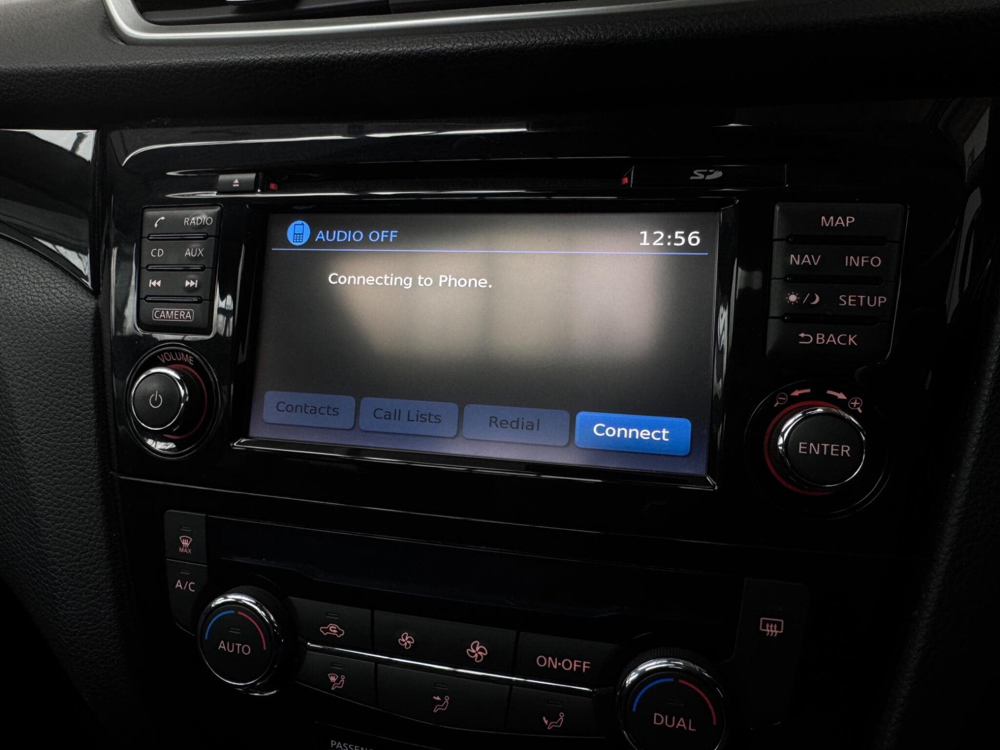 2016 Nissan Qashqai - Thumbnail 17