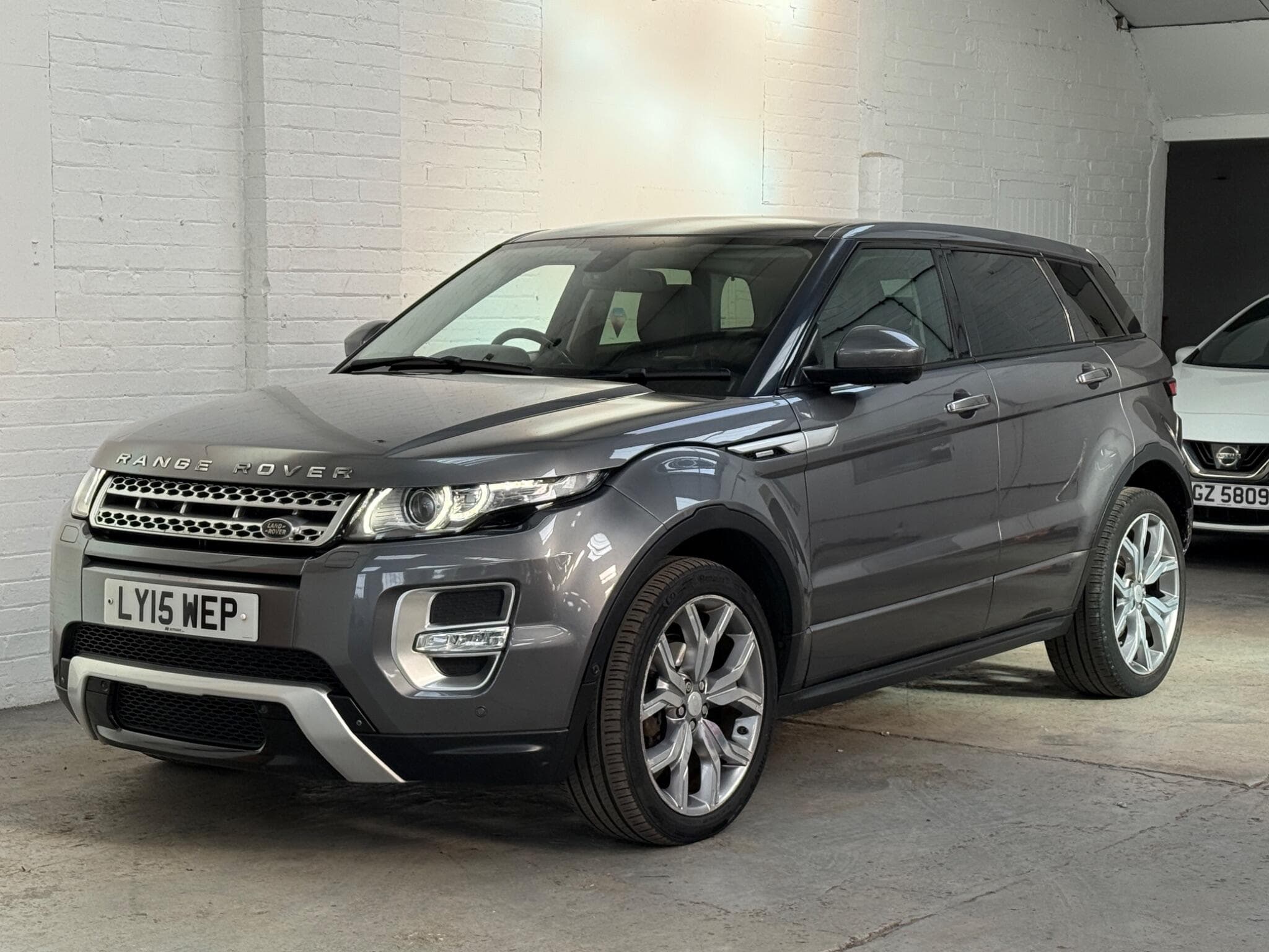 2015 Land Rover Range Rover Evoque - Thumbnail 4