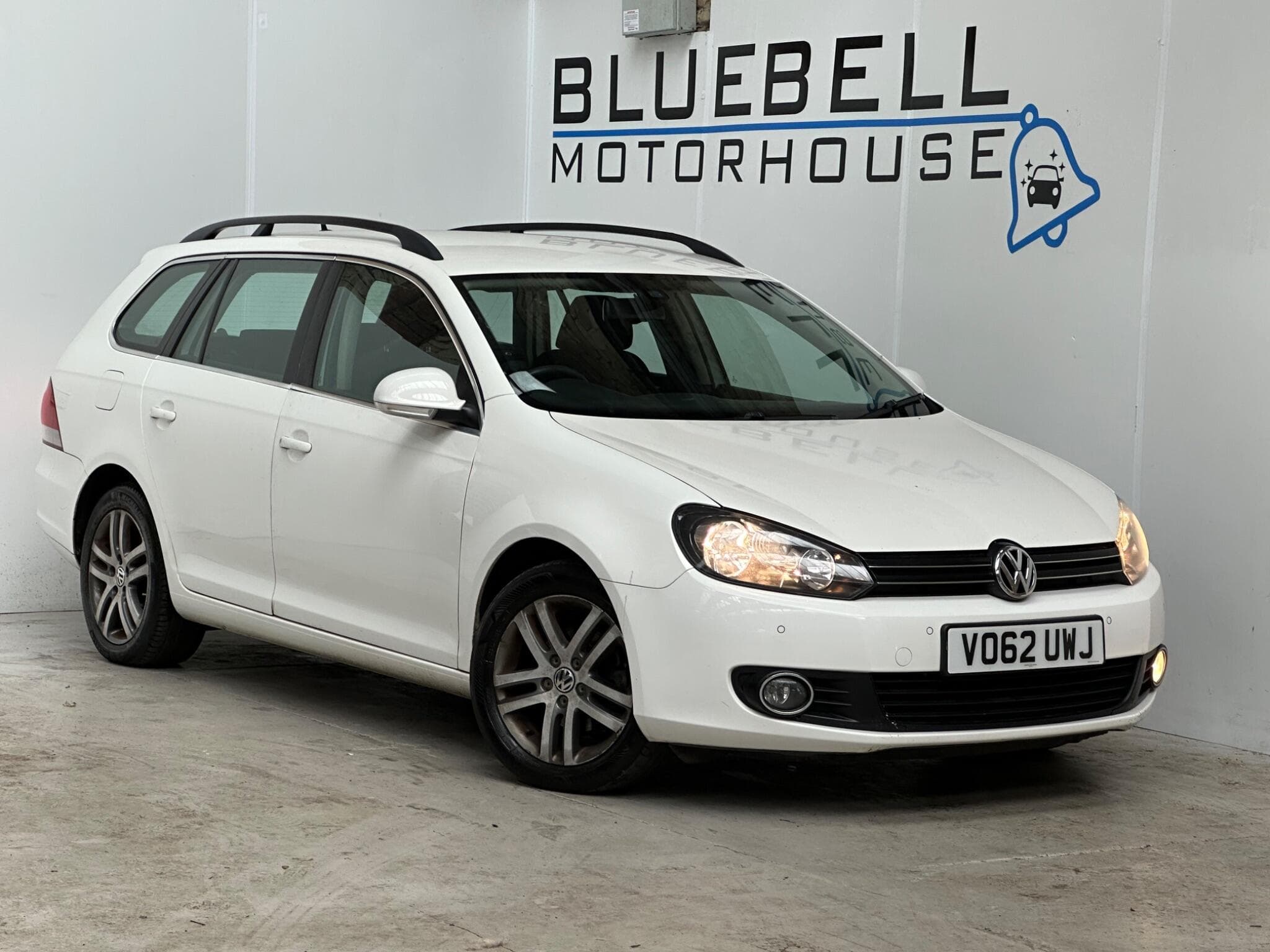 2012 Volkswagen Golf - Image 1