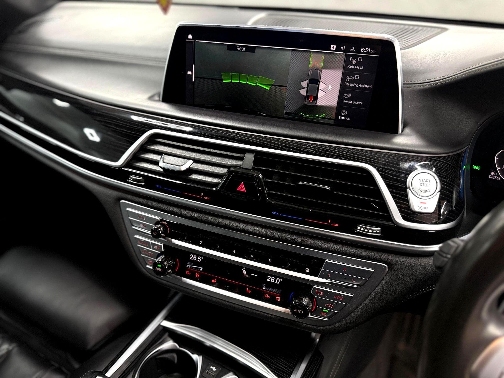 2019 BMW 7 Series - Thumbnail 41