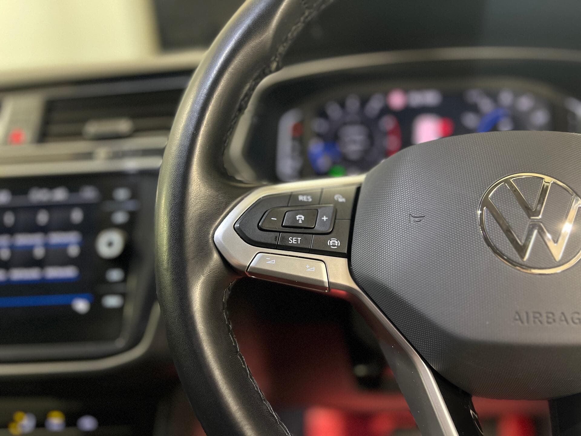 2023 Volkswagen Tiguan Allspace - Thumbnail 31